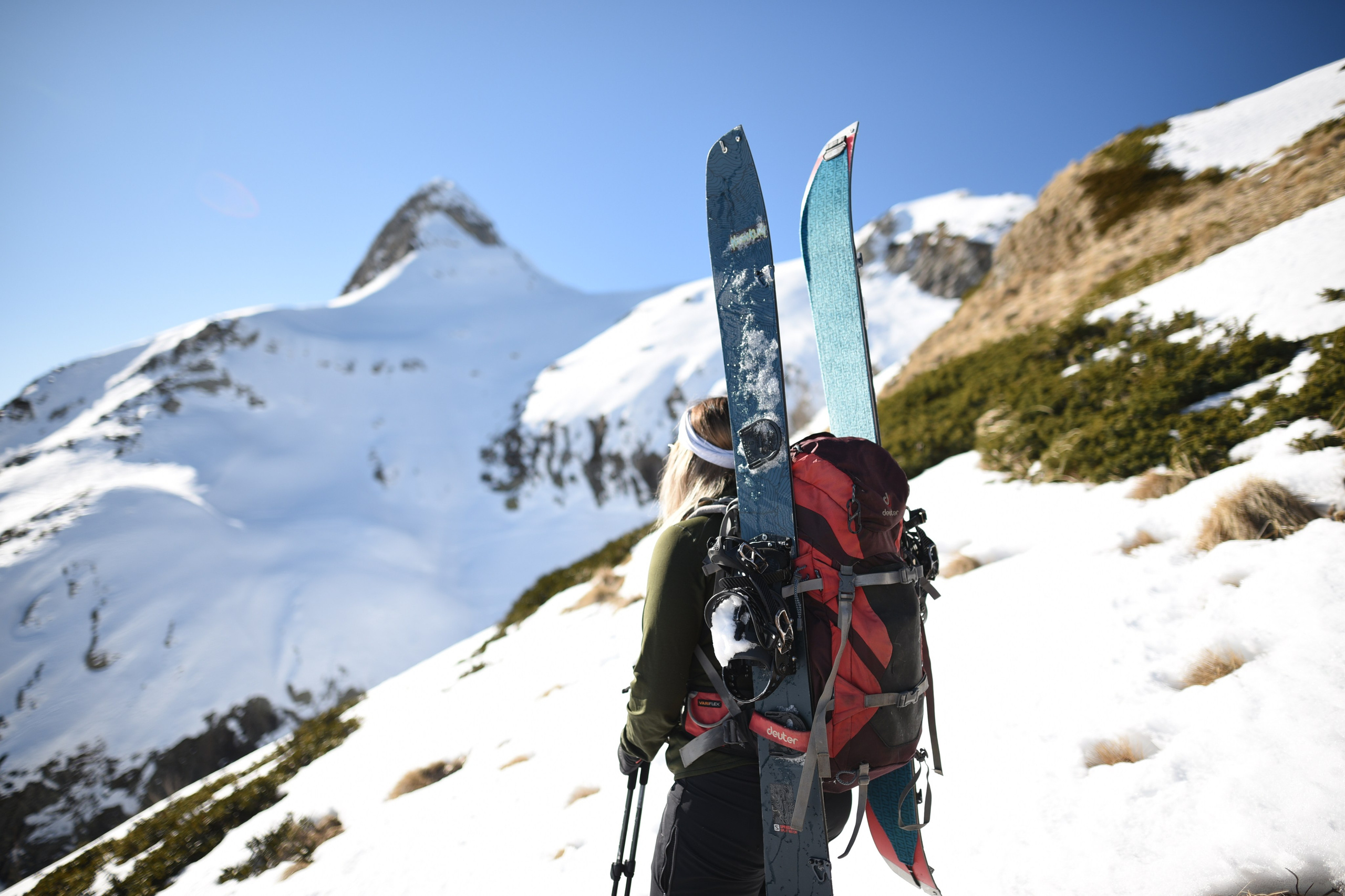 Skitouring. Anastasia Serdyuk, travel photographer, travel photo, portraits, stories, fineart prints