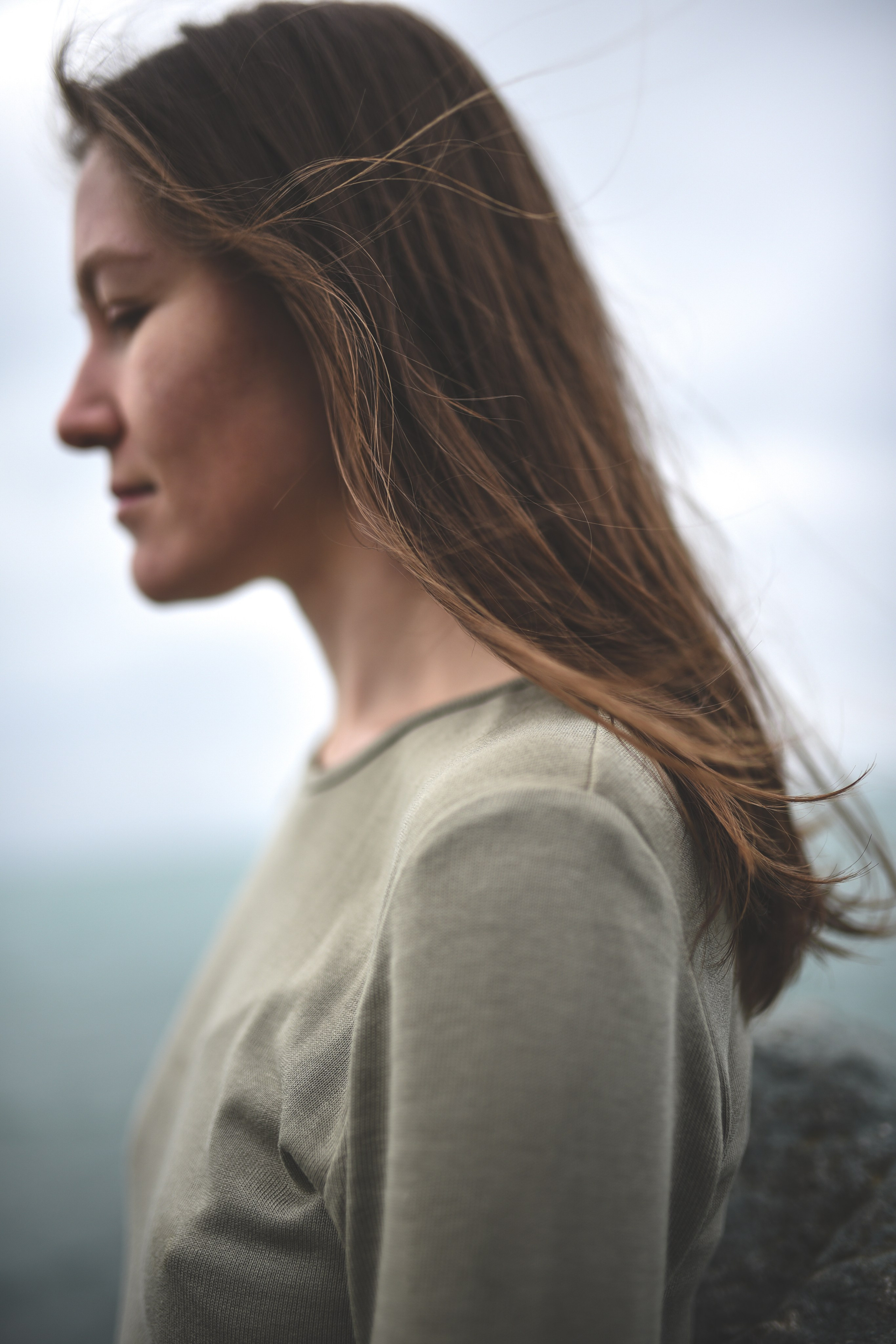 Alina and the Sea. Anastasia Serdyuk, travel photographer, travel photo, portraits, stories, fineart prints