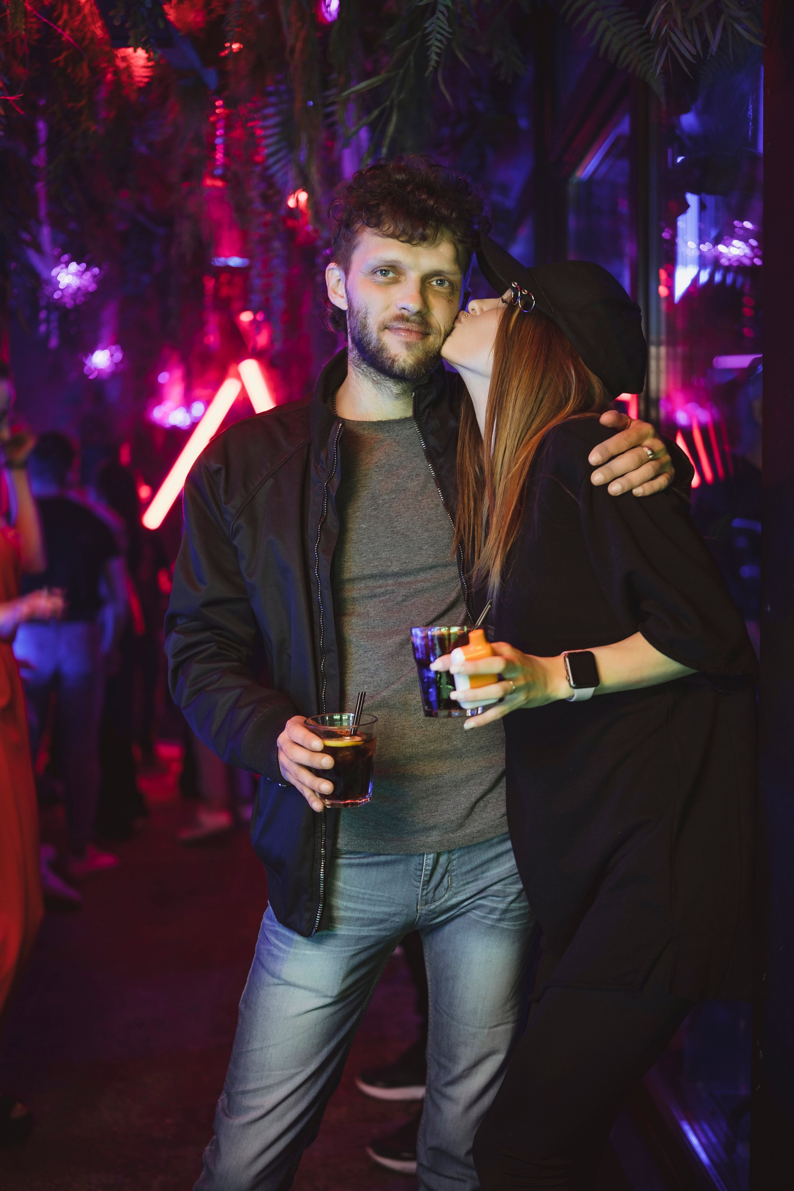 Embargo 27/04. Главная