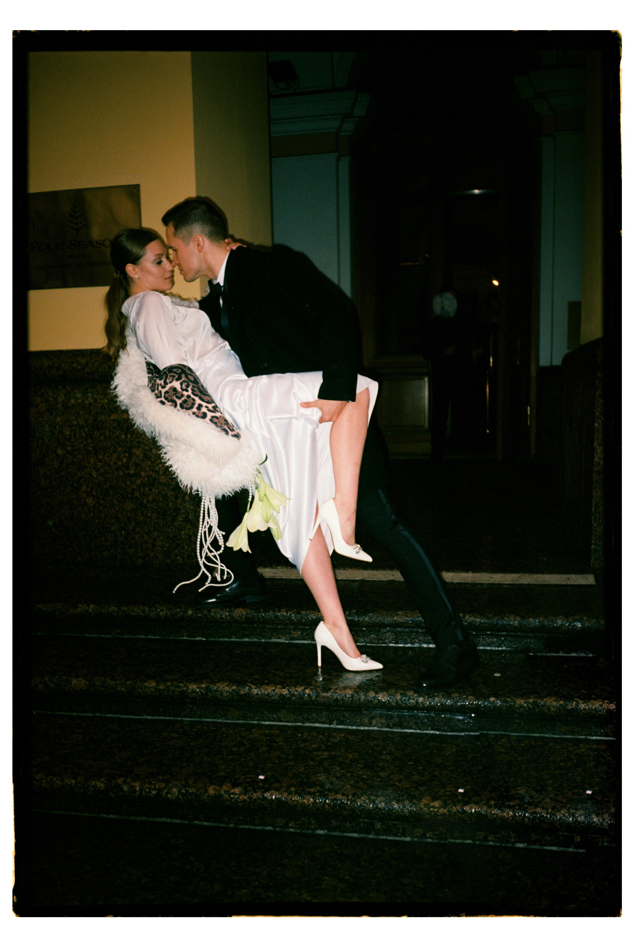 Фото на плёнку. Вера Пьянцева семейный, свадебный и парный фотограф в Санкт-Петербурге