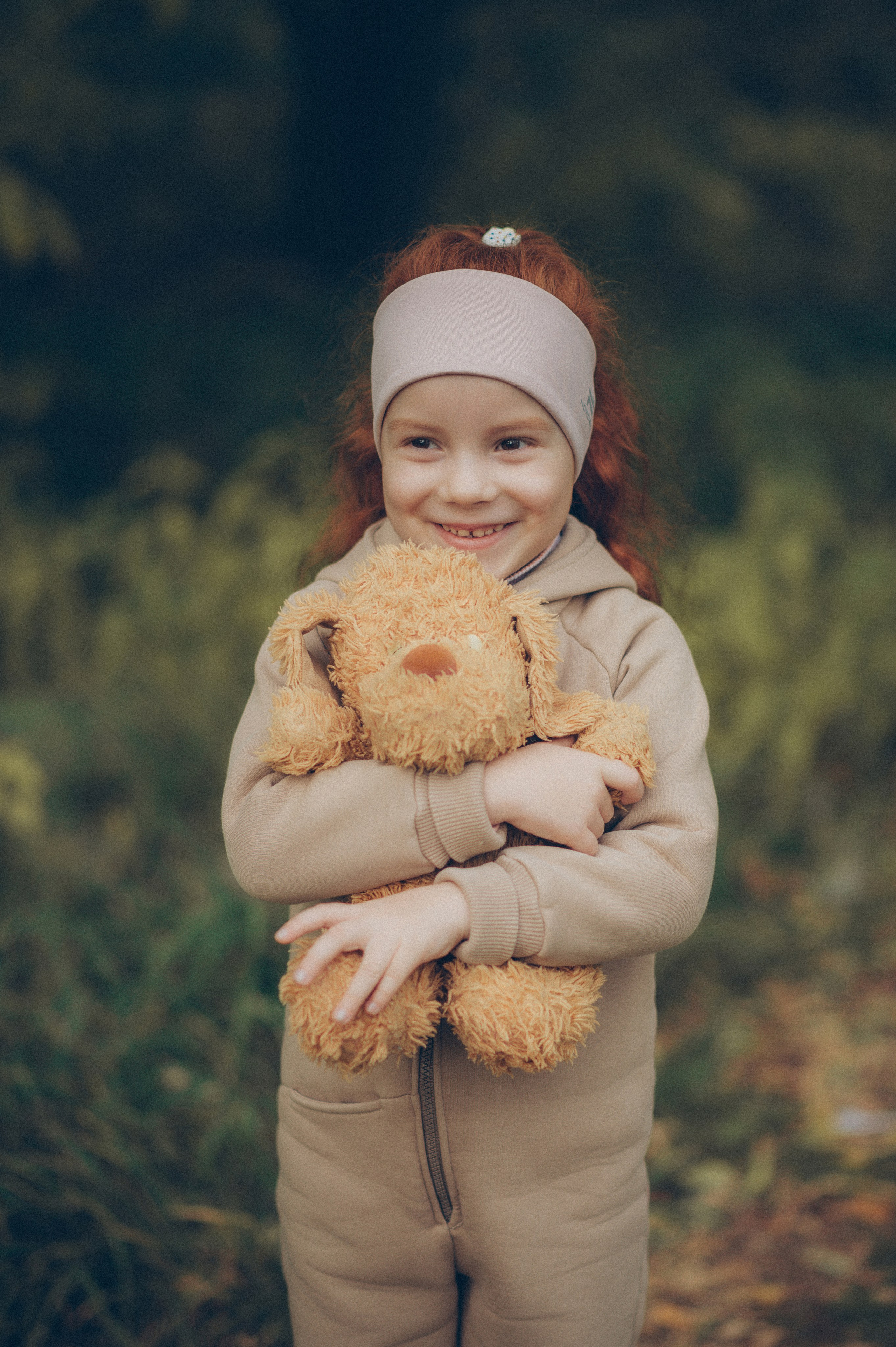 Анюта и Таня. Фотограф, г. Лесной Свердловской области