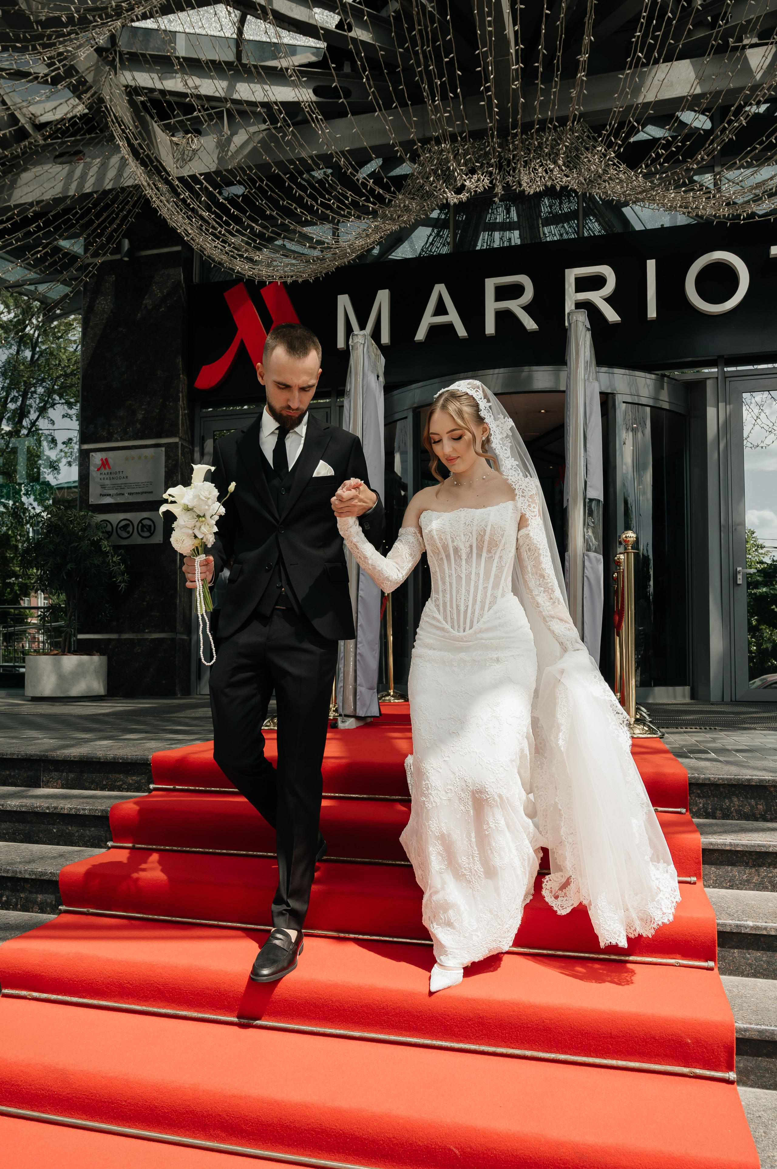 Свадьба (утро в отеле). Свадебный и семейный фотограф в Краснодаре Алина Мельник