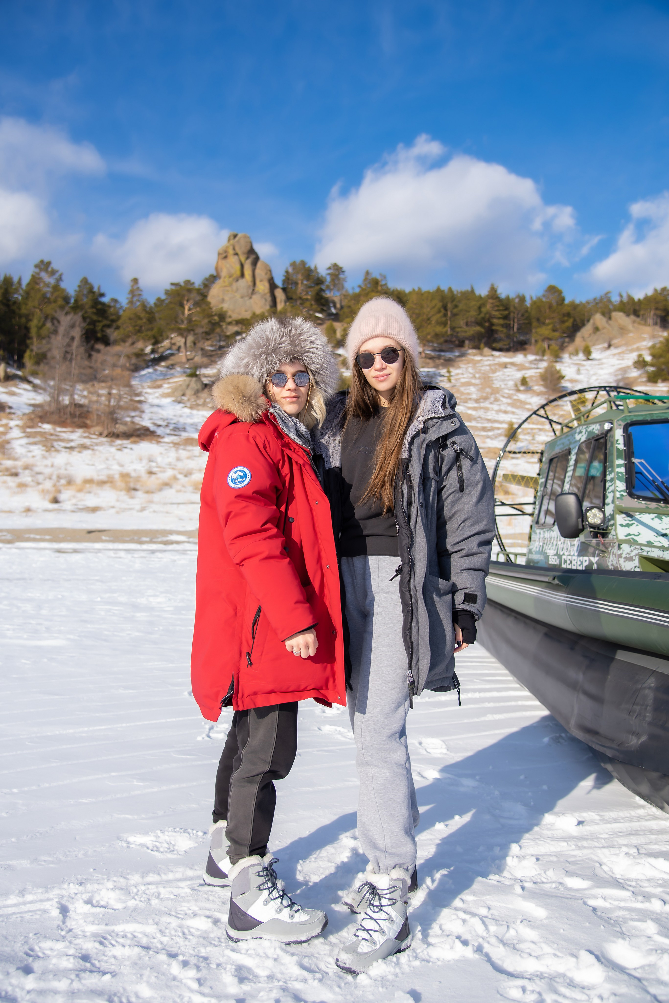 Большое Голоустное. Байкал. Занимаюсь профессиональной фотографией и живу рядом с Байкалом. Работаю в разных жанрах