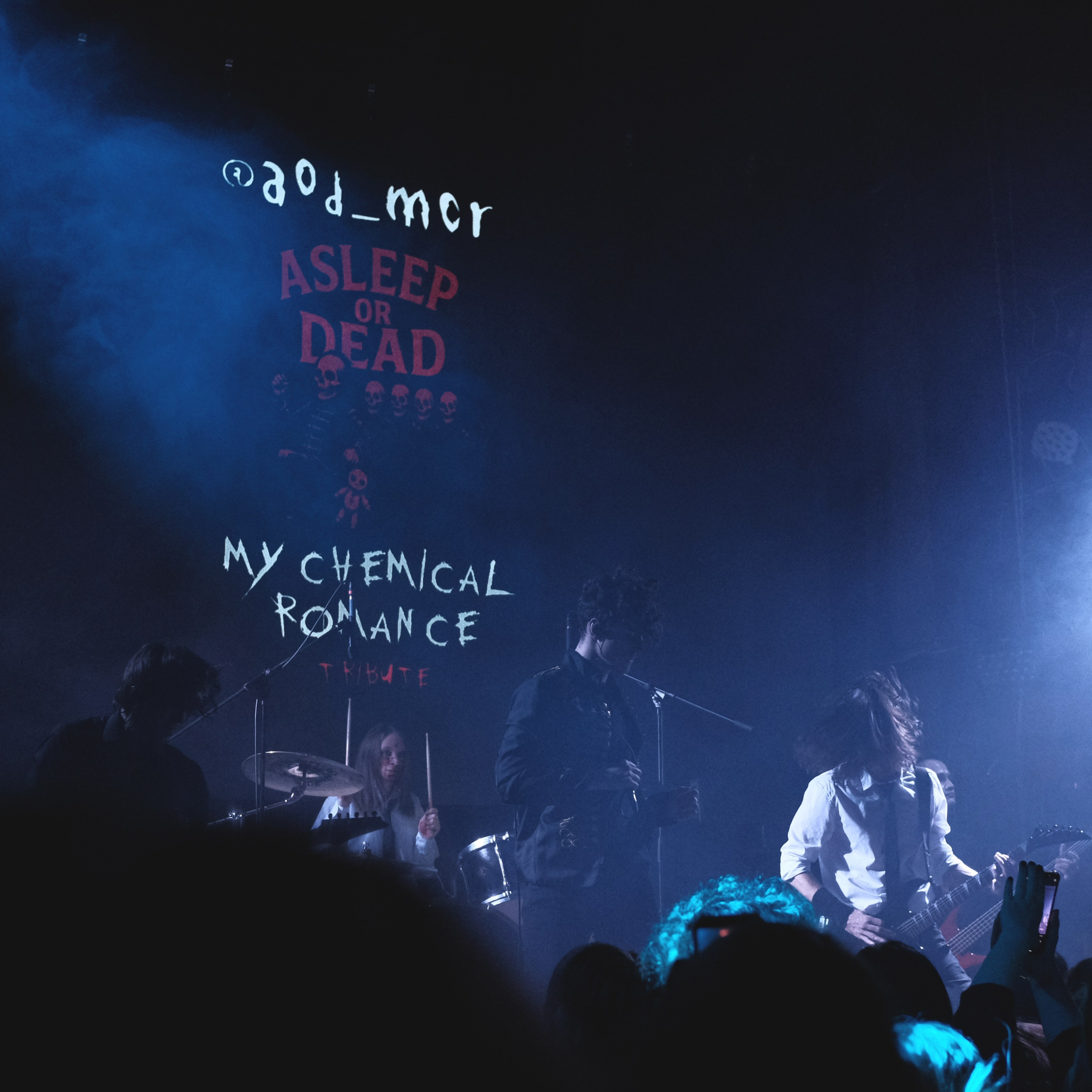 Концерт ASLEEP OR DEAD в ласточке. Репортажный фотограф в Санкт-Петербурге Даниил Могута