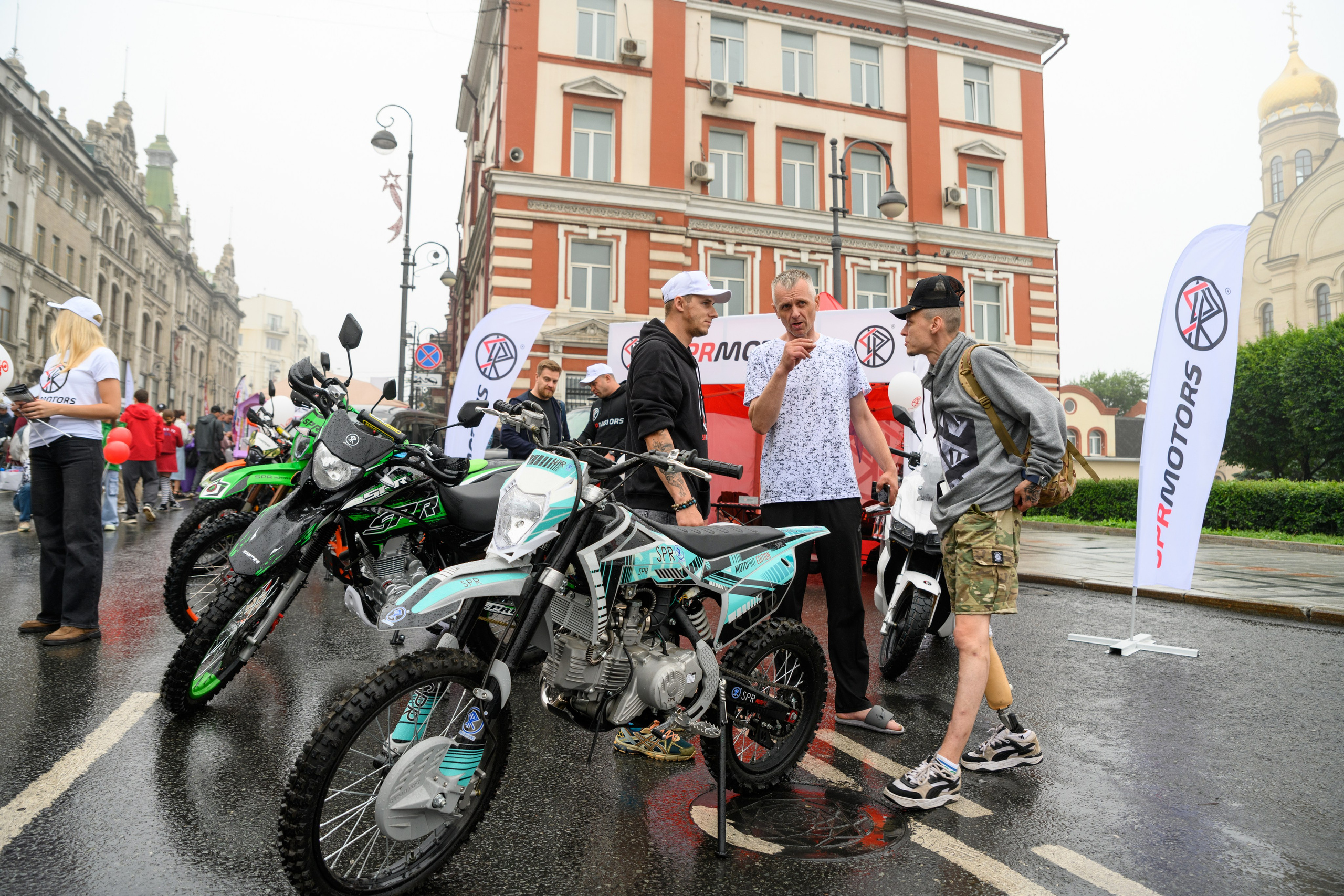 Автосалон 2026 SPR Motors. Репортажный фотограф во Владивостоке Таня Терехина