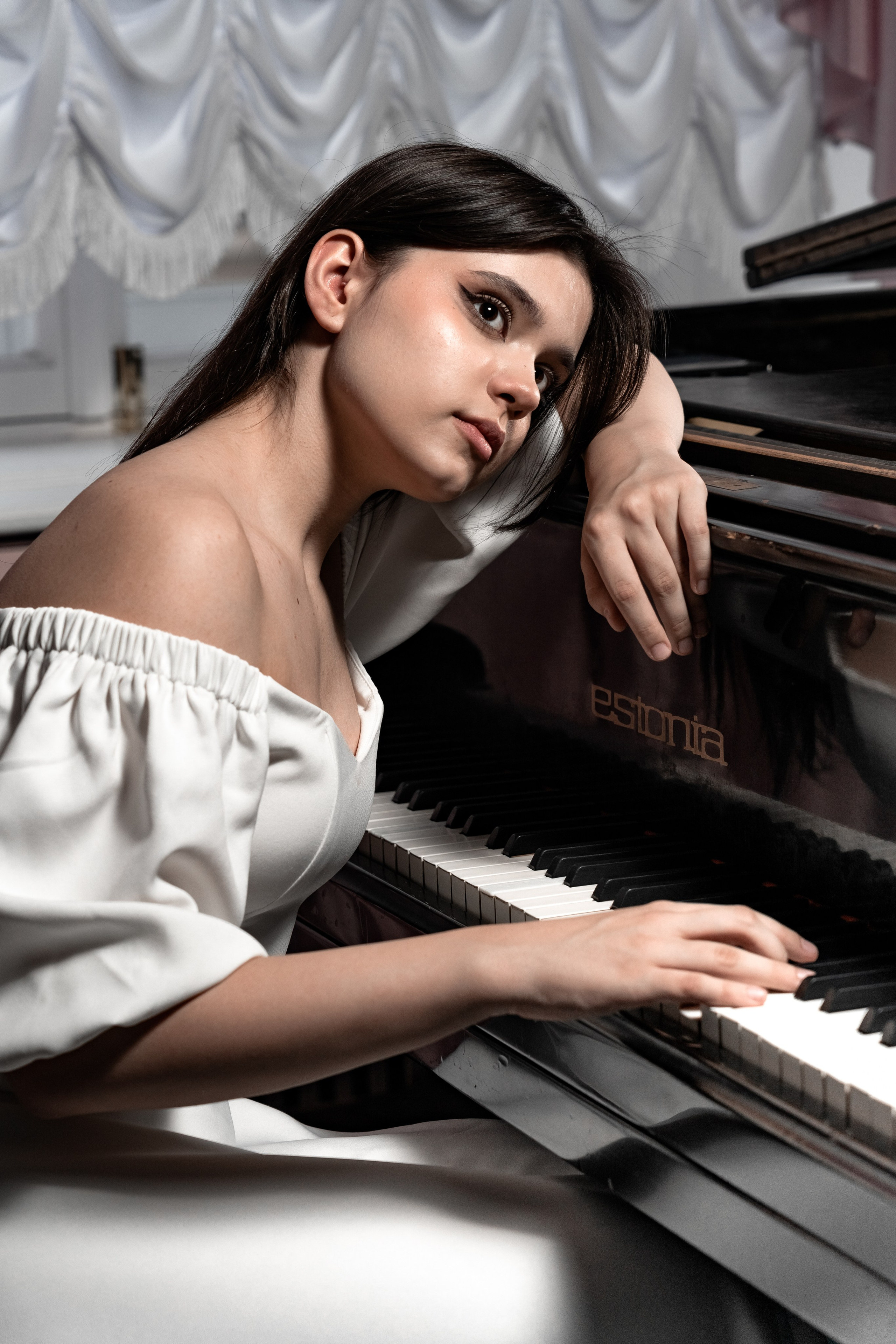 Музыкальная школа Римского-Корсакова. Главная