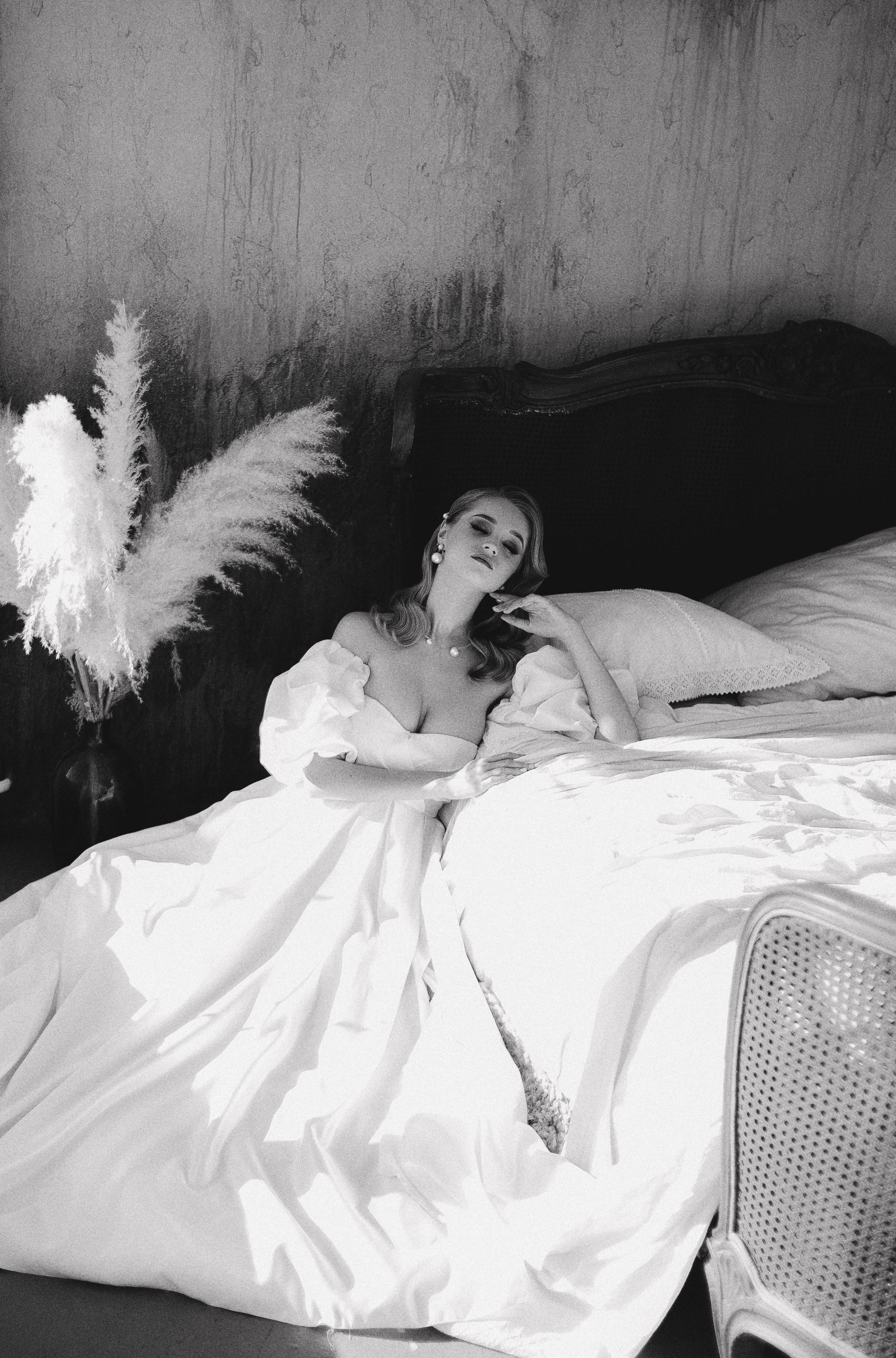 Невеста Валерия. Главная