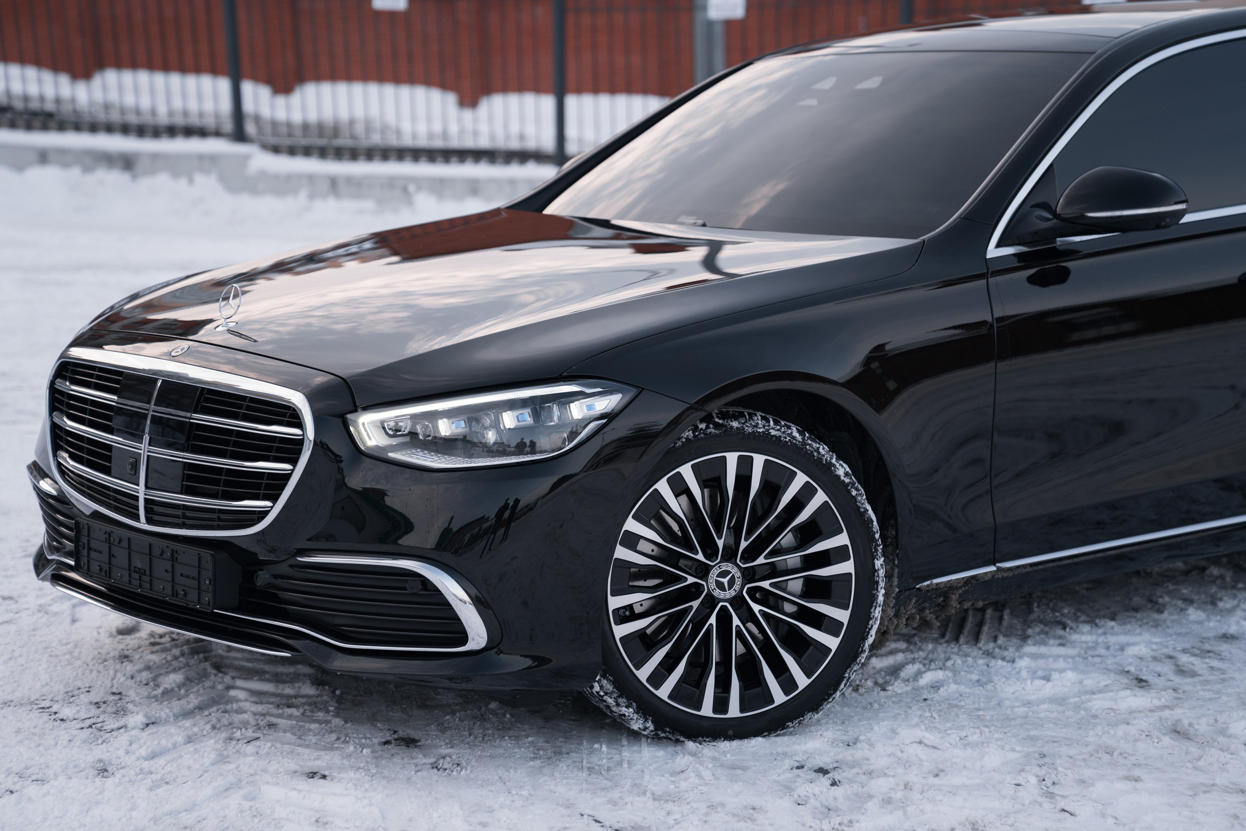 Mercedes-Benz S450. Идеальные портреты для соцсетей — Фотограф Ленар