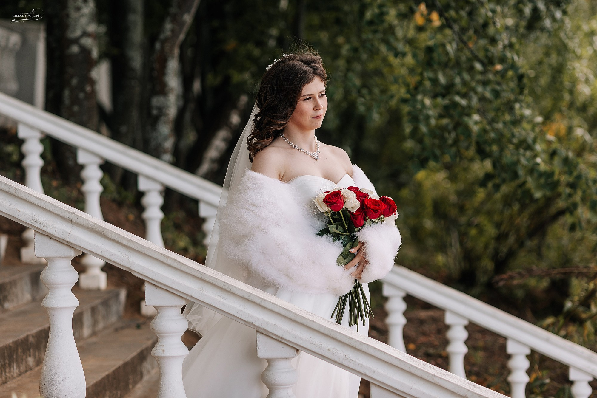 Свадебная прогулка Евгения и Анны в Дубне. Свадебный фотограф в Дубне Алексей Фонарёв