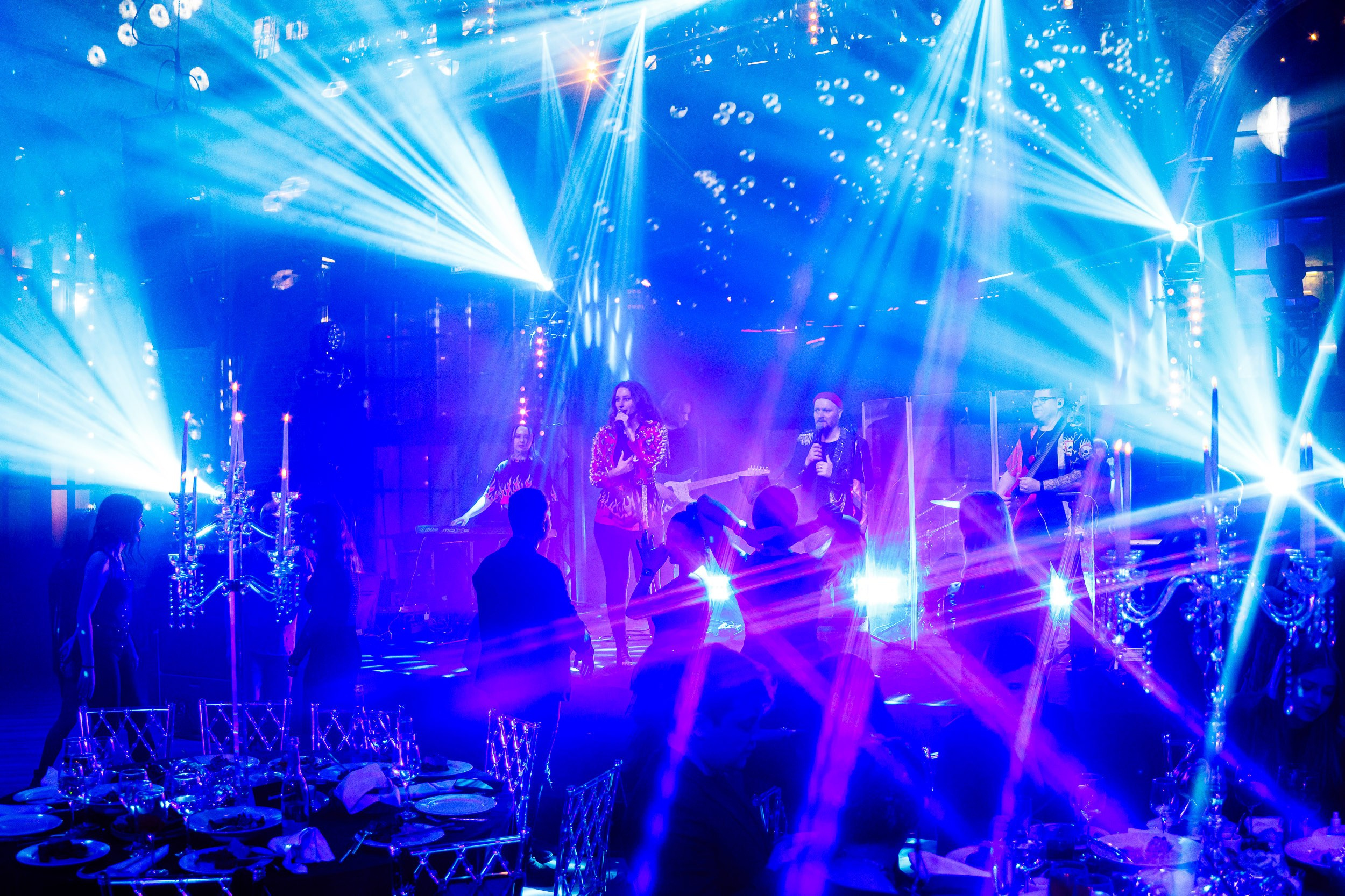 Новый год в стиле глэм-рок. Kirillova Studio — мастерская декора и событий Юли Кирилловой