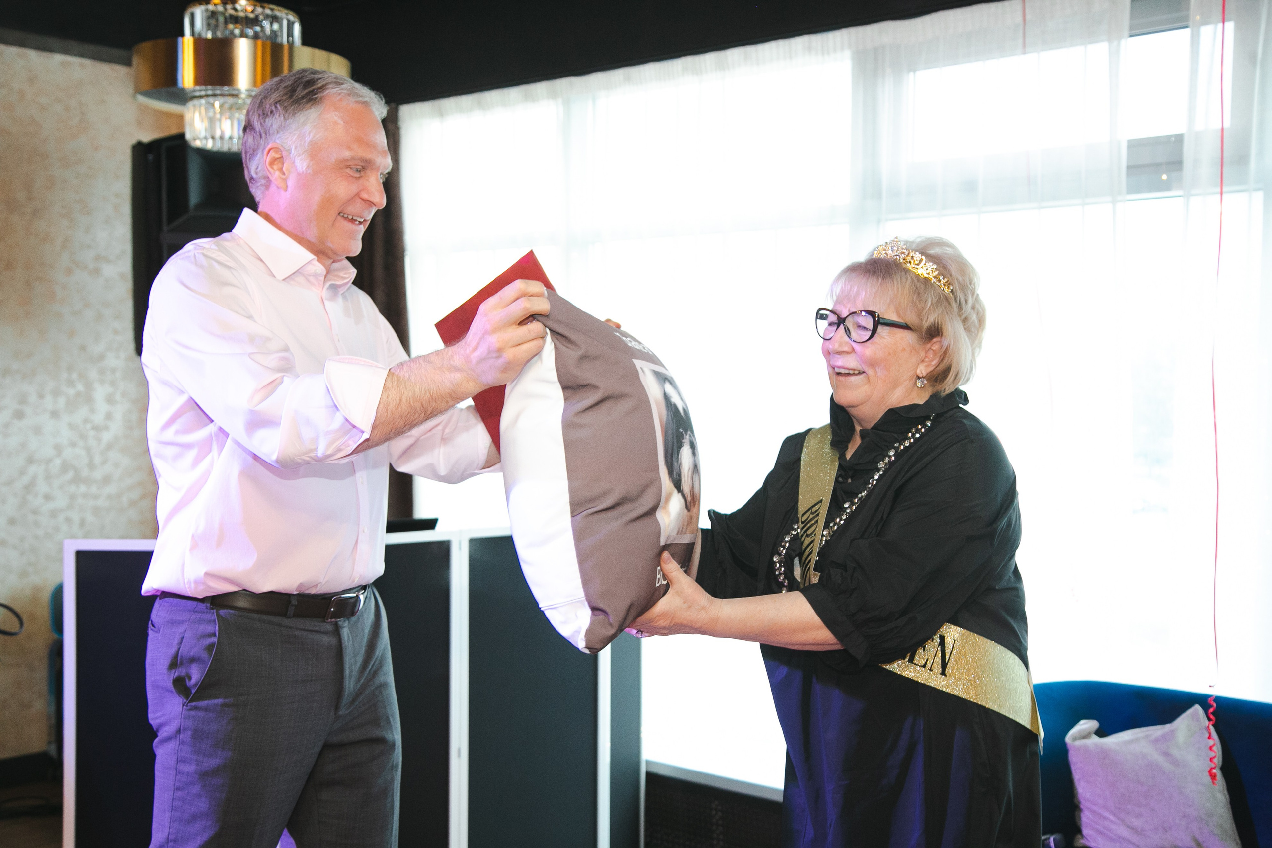 Дни рождения и юбилеи. Профессиональный фотограф Евгений Земцов в Москве. Контент съемка, репортаж мероприятий, бизнес портреты