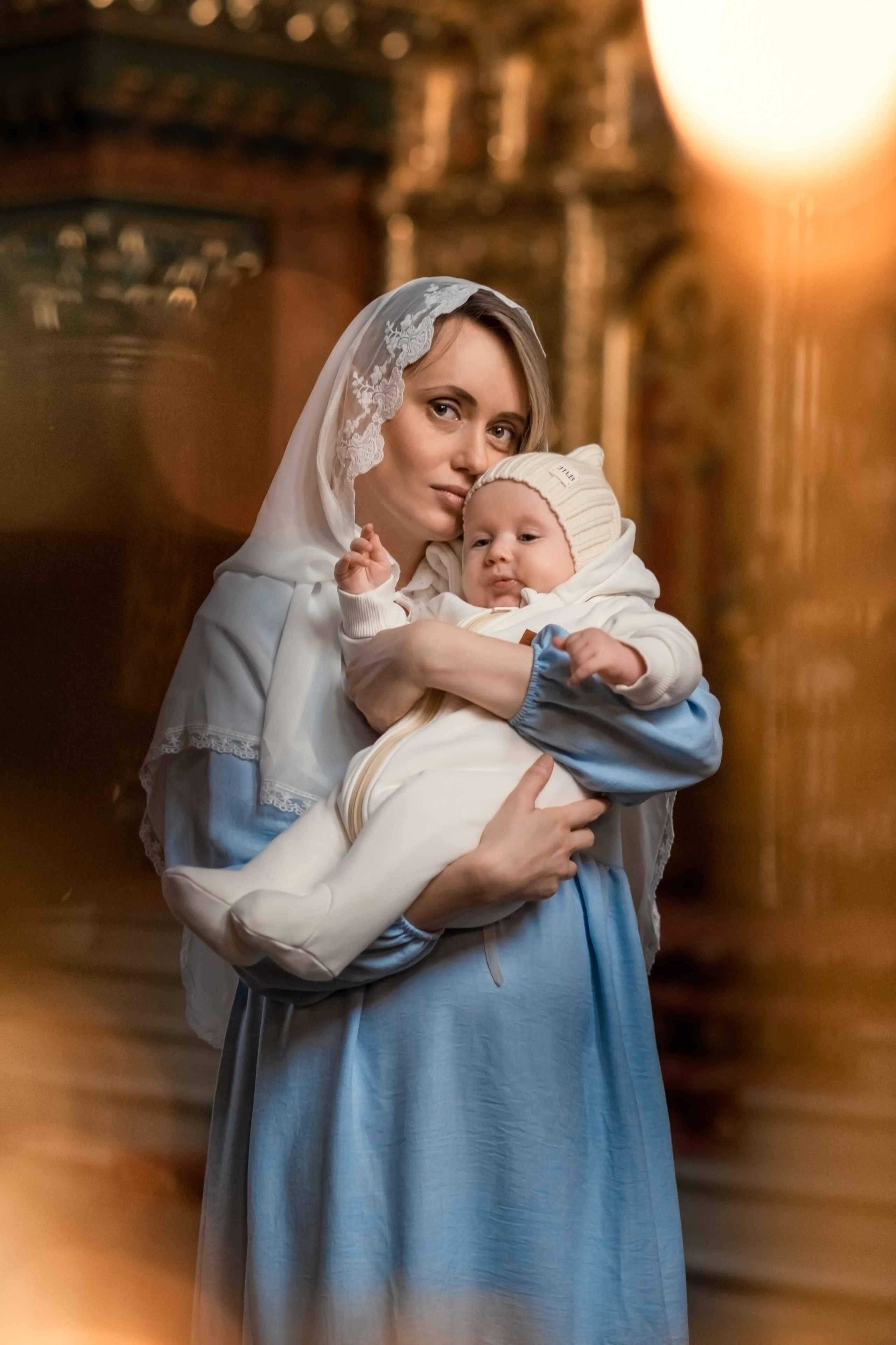 мать и дитя