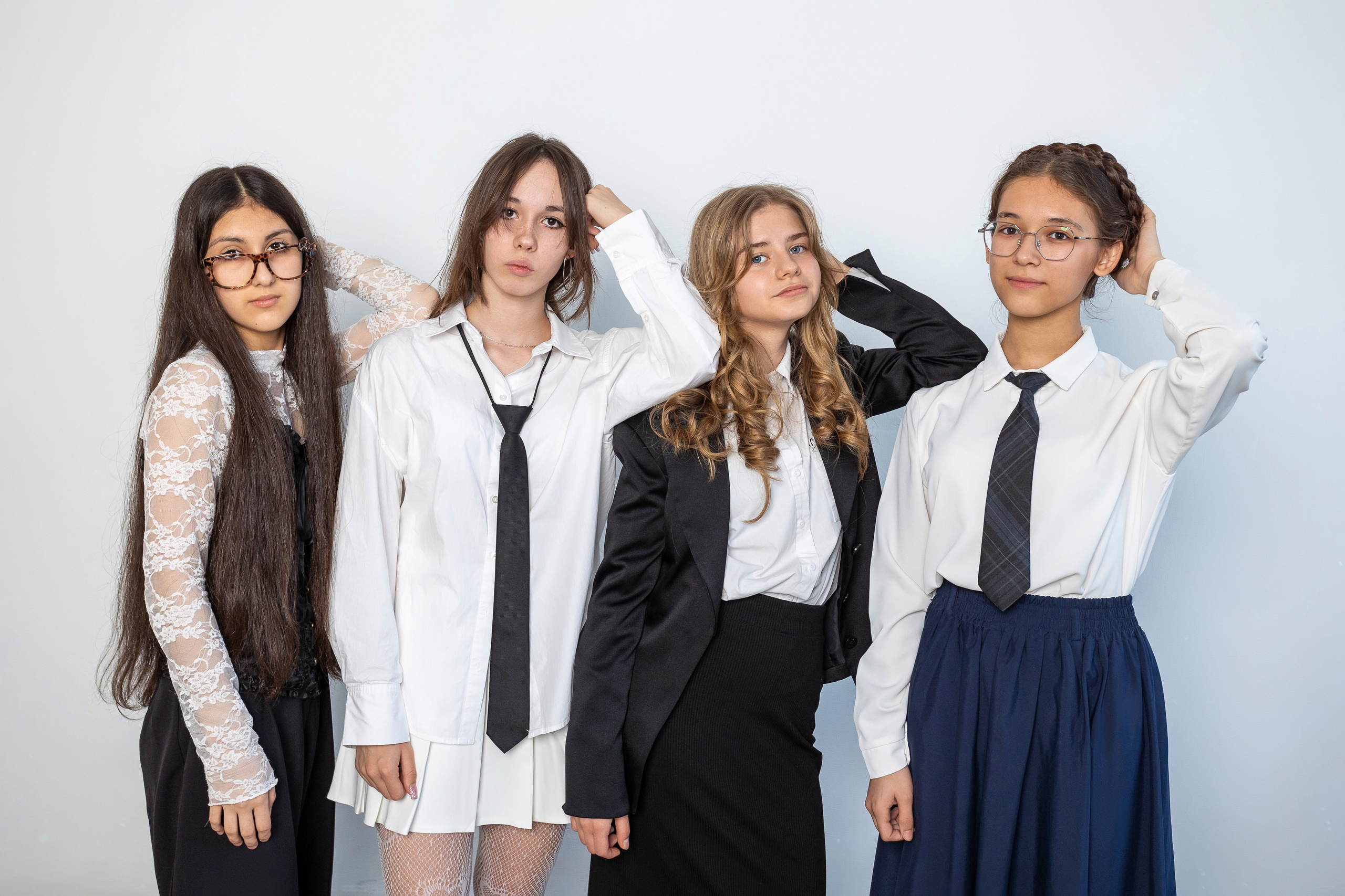 В школе. Выпускные альбомы Майкоп, Краснодар Елена Золотарева