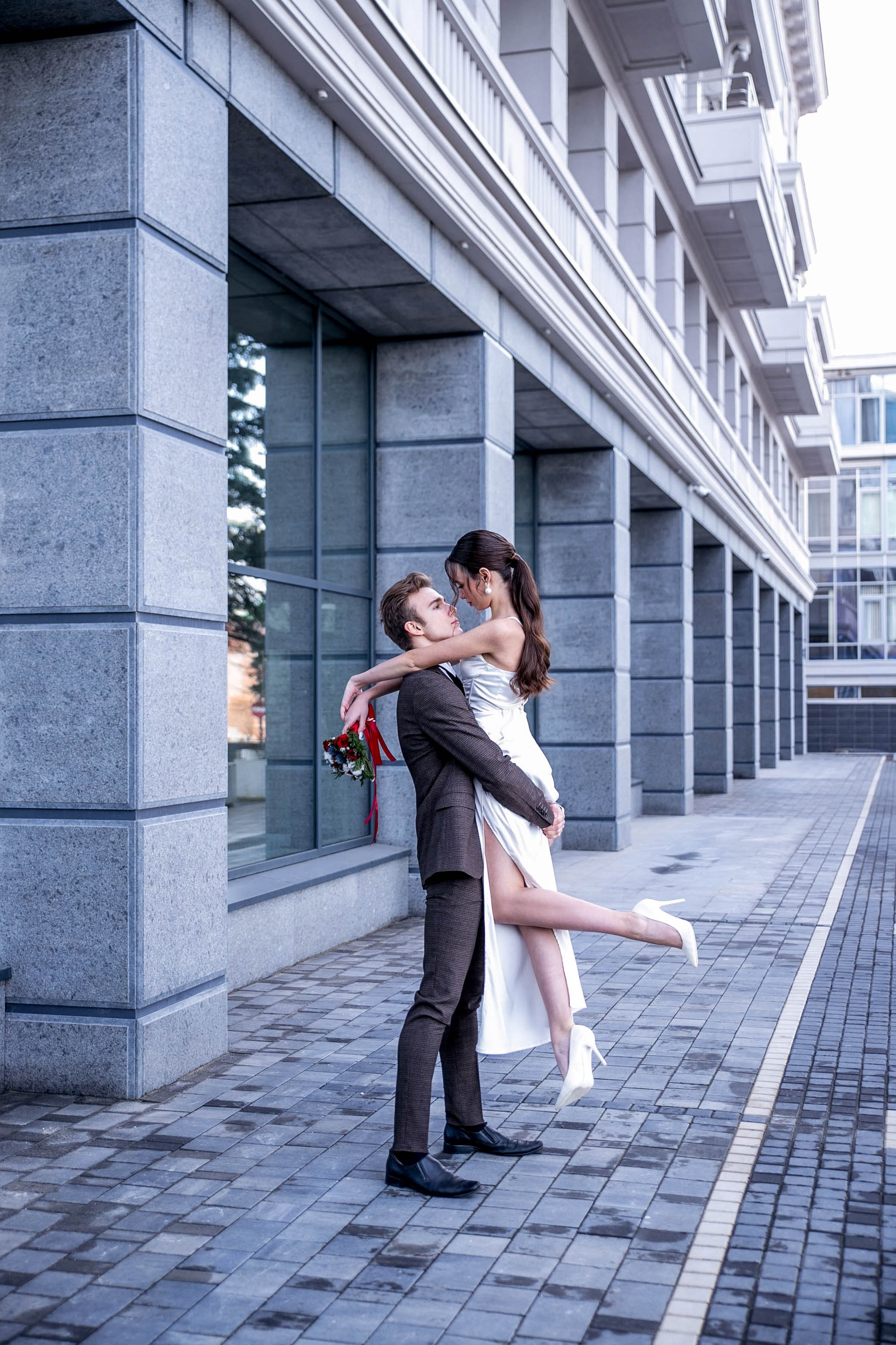 Свадьба в галерее. Свадебный фотограф Александра Мяскова