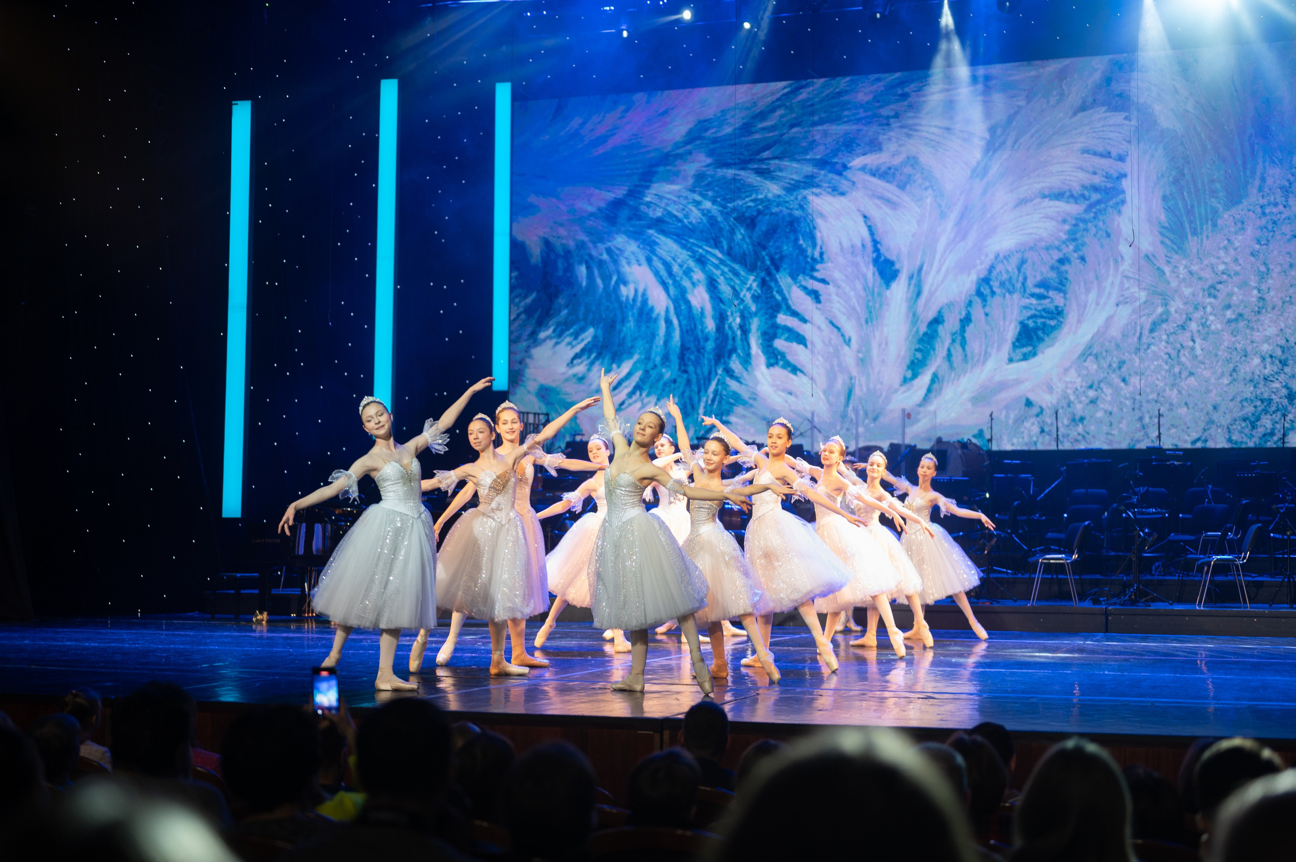 Отчетный концерт ДШИ «Гармония» «Зимняя гармония». Фотограф новорожденных, семейный детский в Тюмени Татьяна Морозова