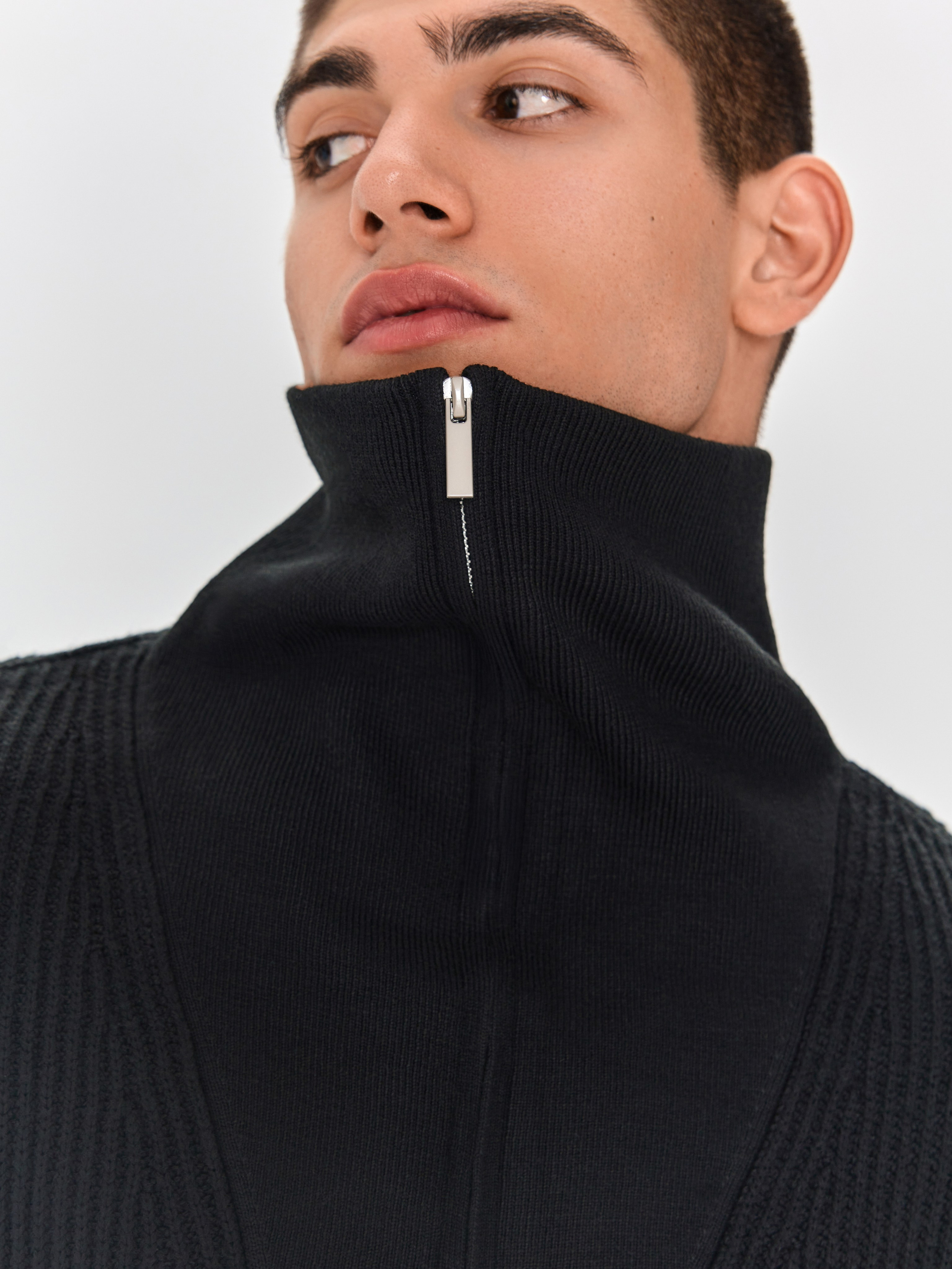 Ретушер для брендов одежды в Москве Струцкая Кристина