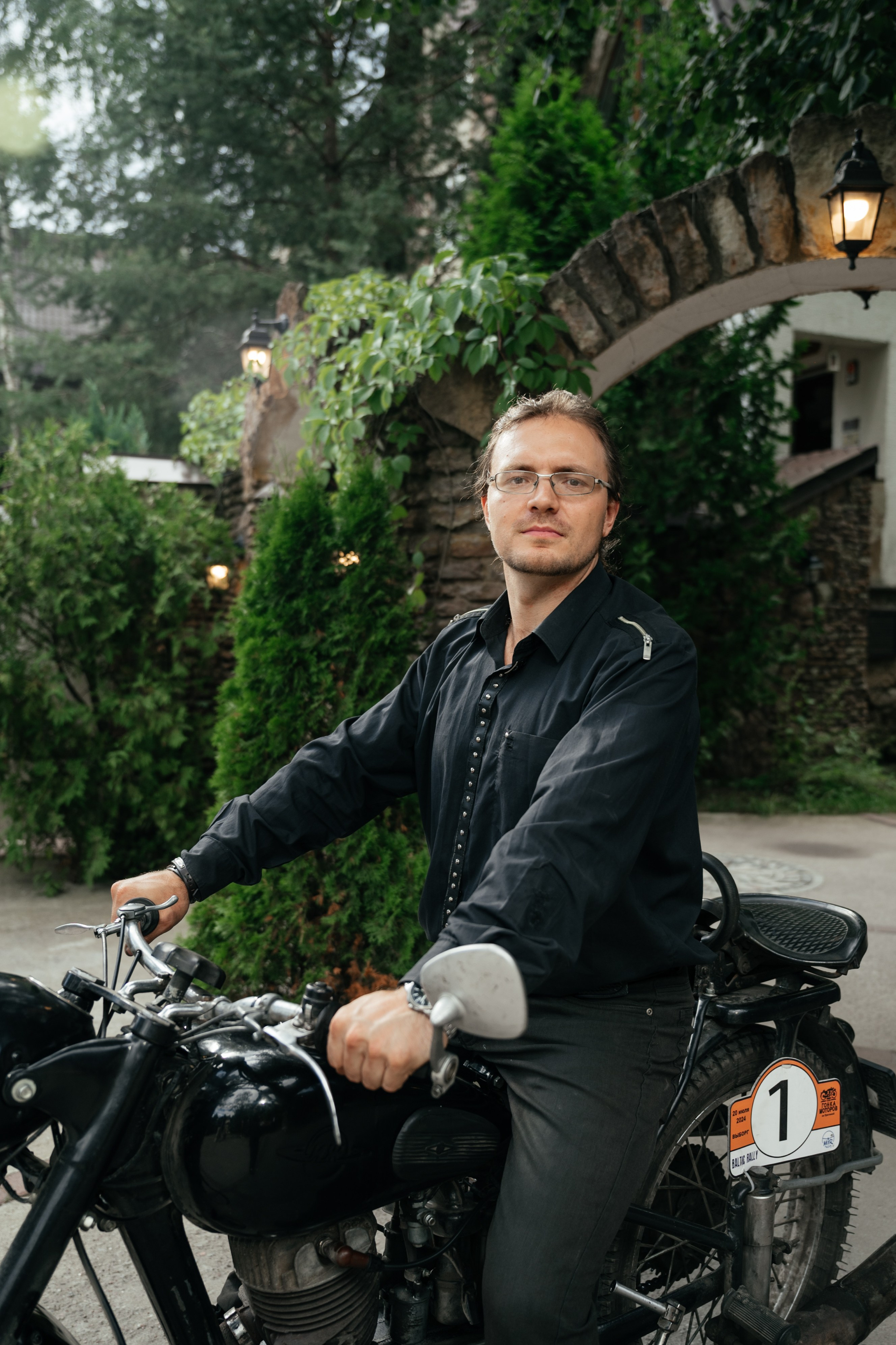 Никита и Фаина. Свадебный и студийный фотограф Ирина Котикова