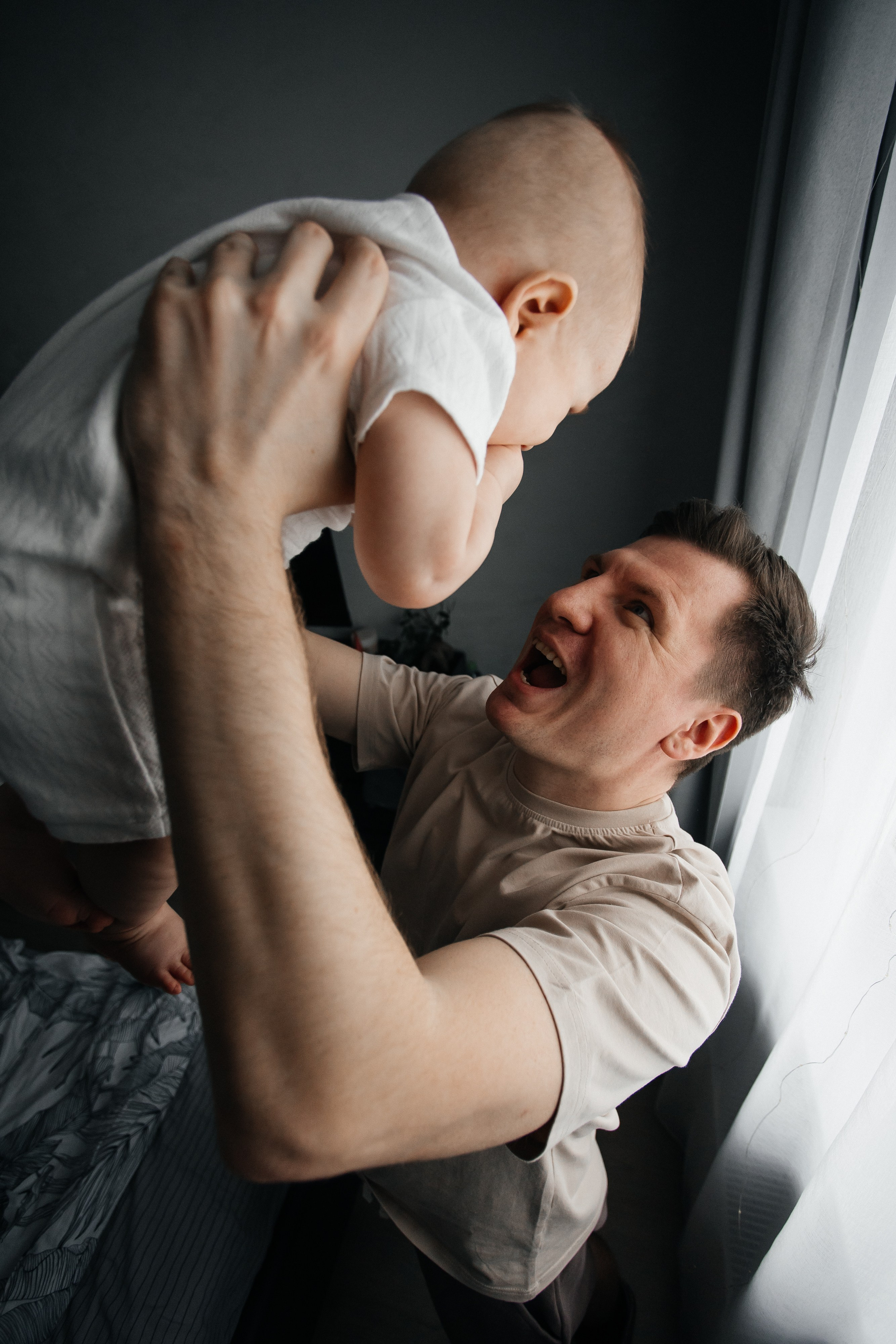 Тепло эмоций. Портретный фотограф Лакшин Денис. Истории через фотографию
