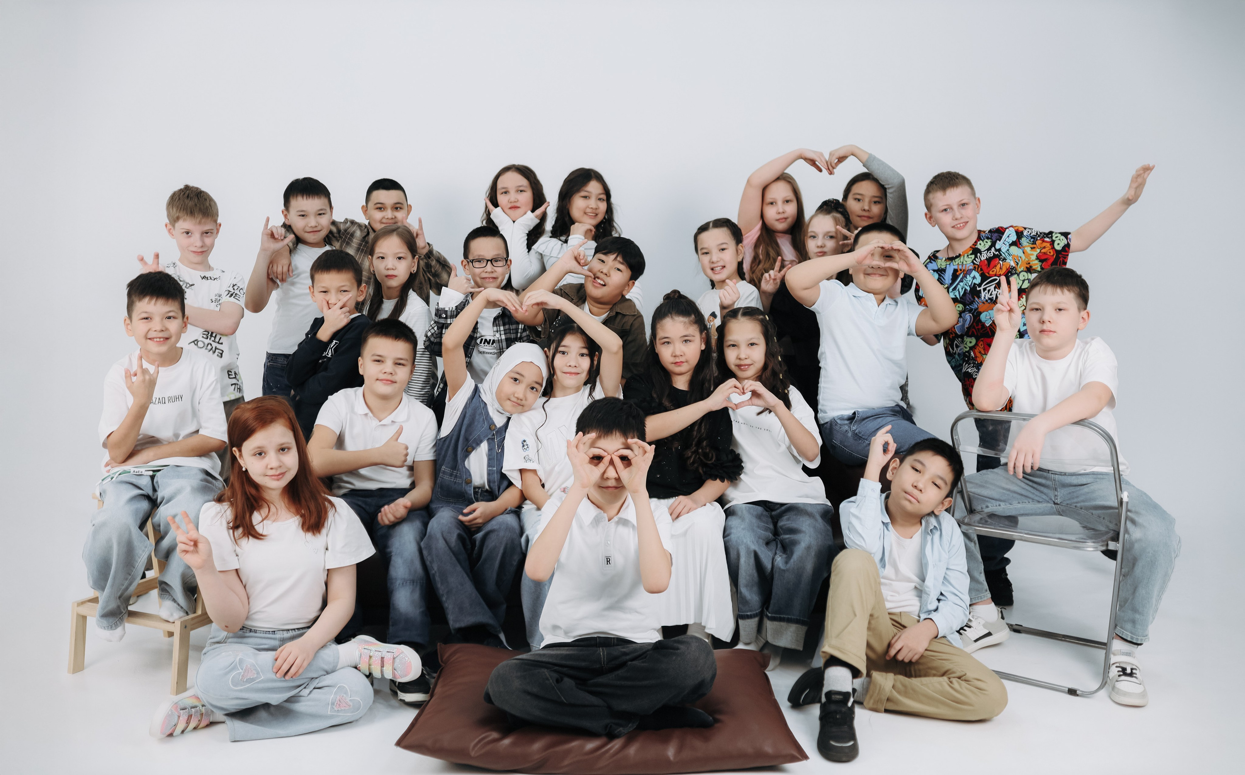 Выпускники. Фотограф в Жезказгане. Графический дизайнер