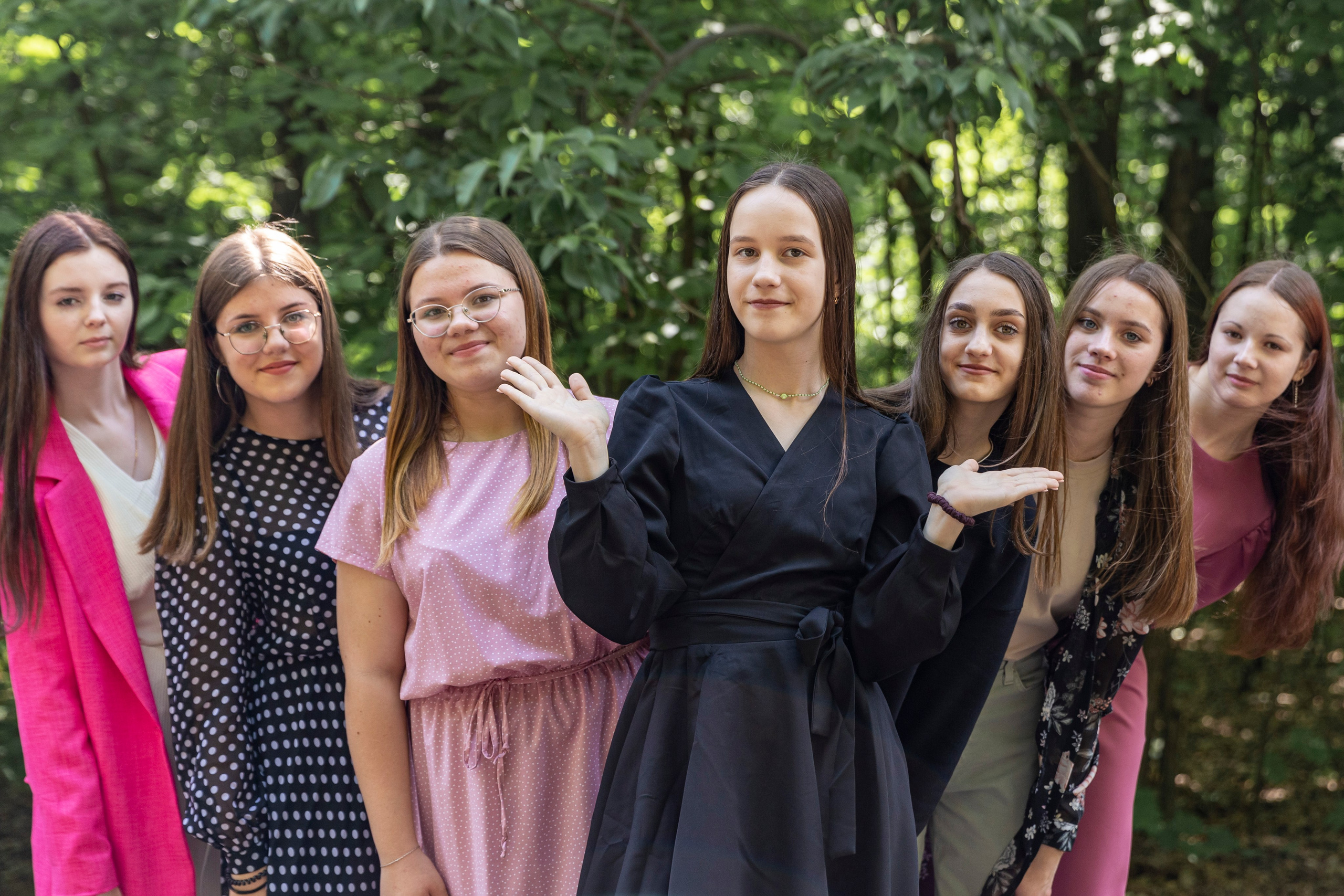 Фотосъемка 9 класс. Свадебный фотограф Марина Суворова и видеооператор Олег Петров