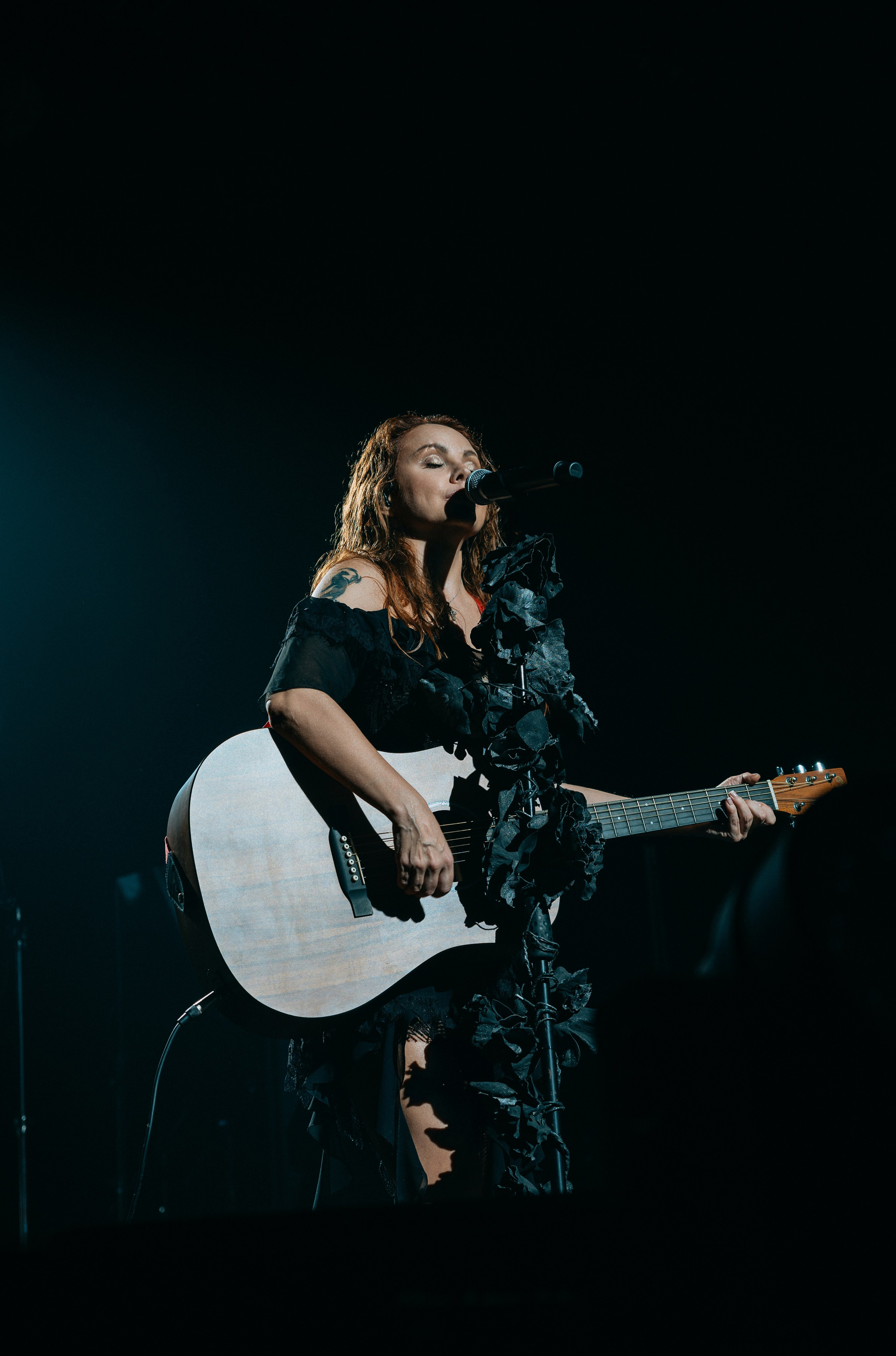 Концерт Максим в Санкт-Петербурге. Фотограф Елизавета Федосова. Репортажная съемка концерта. 