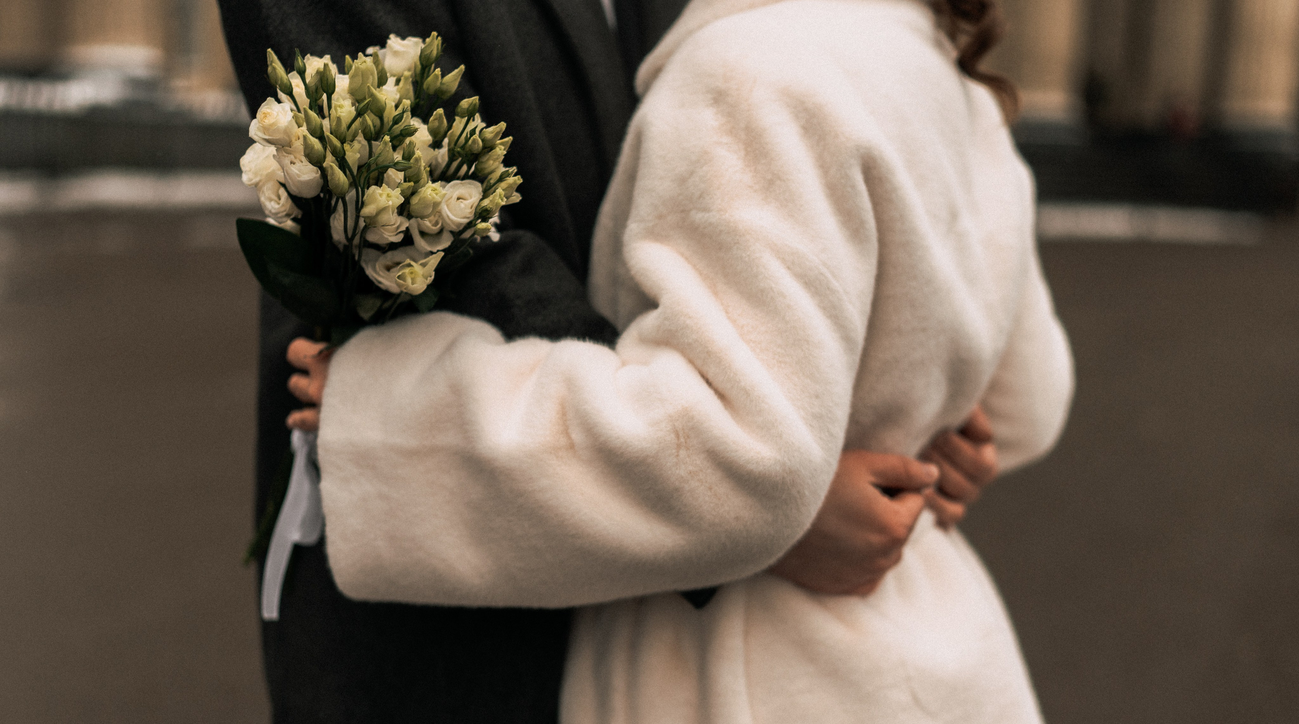 Свадебная фотосессия в Санкт-Петербурге. Федосова Елизавета - свадебный фотограф СПб. Фотосессия Казанский собор.