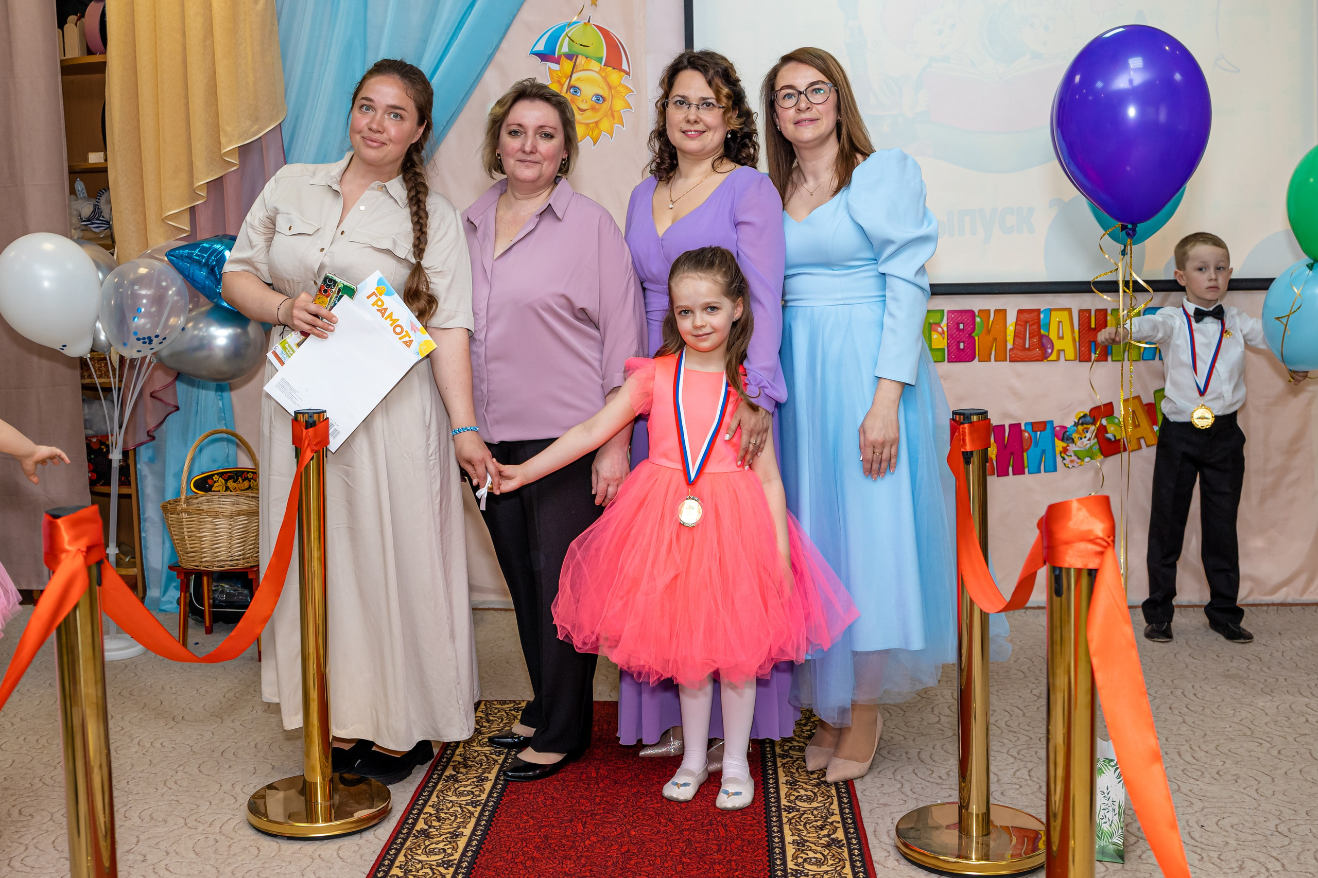 Выпускной в ДС. Ирина Носова - семейный и детский фотограф