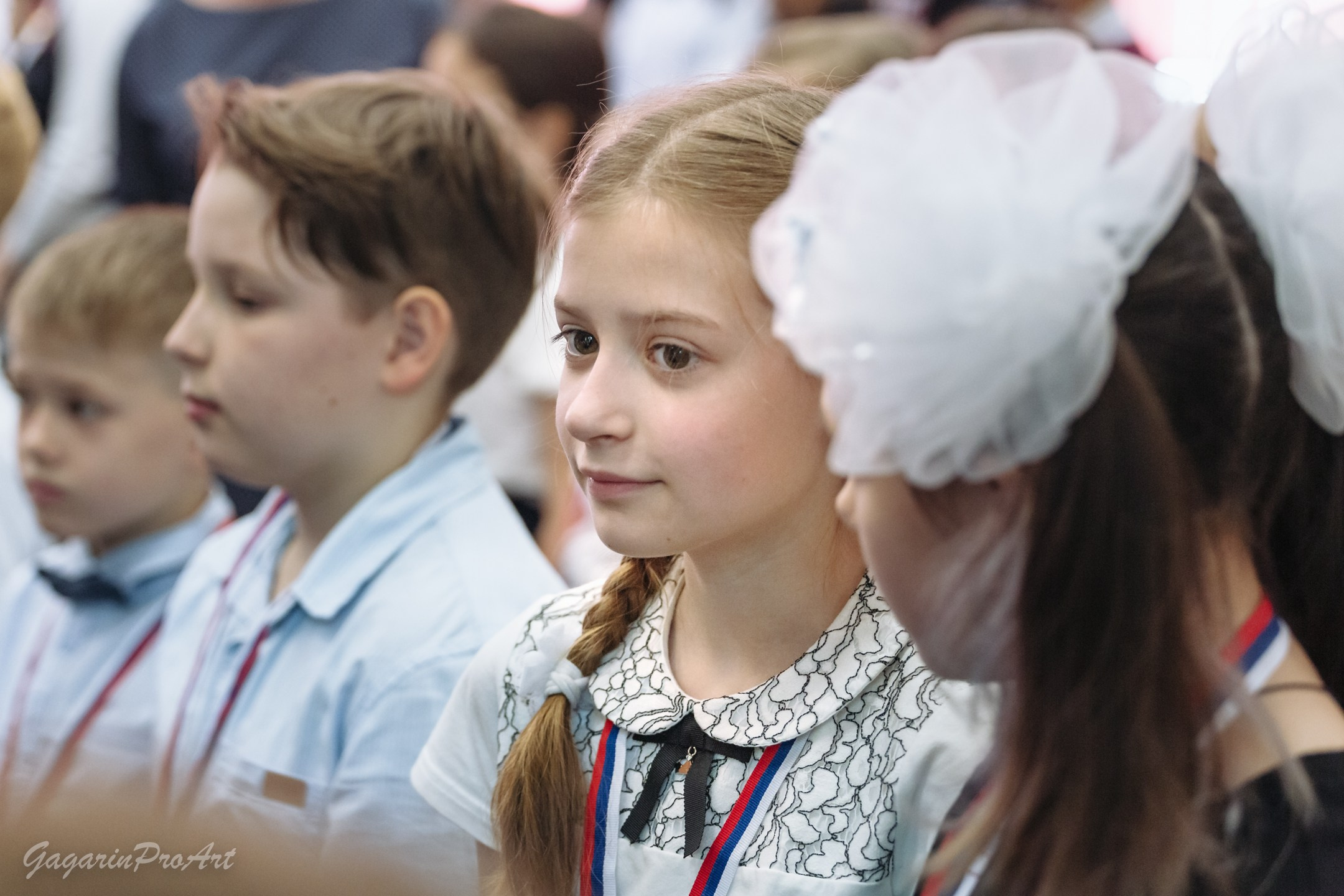 Репортаж в школе на выпускной. Фотограф на выпускной. GagarinProArt