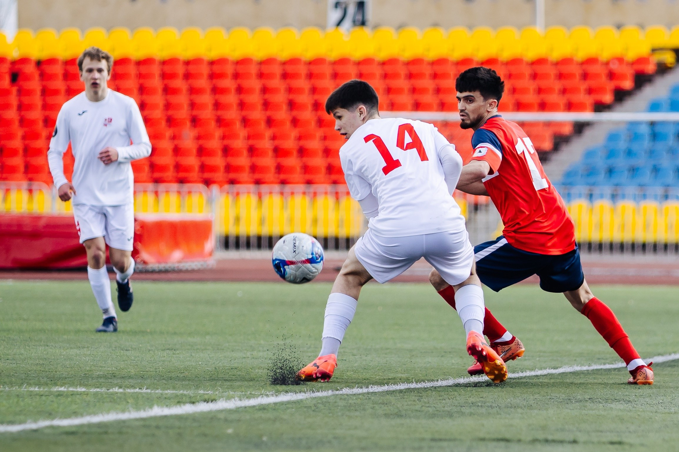 ФК «Металлург-Магнитогорск» vs ФК «ОСШ-Челябинск-М» // 05.04.25. Денис Прохоров Фотограф в г. Магнитогорск