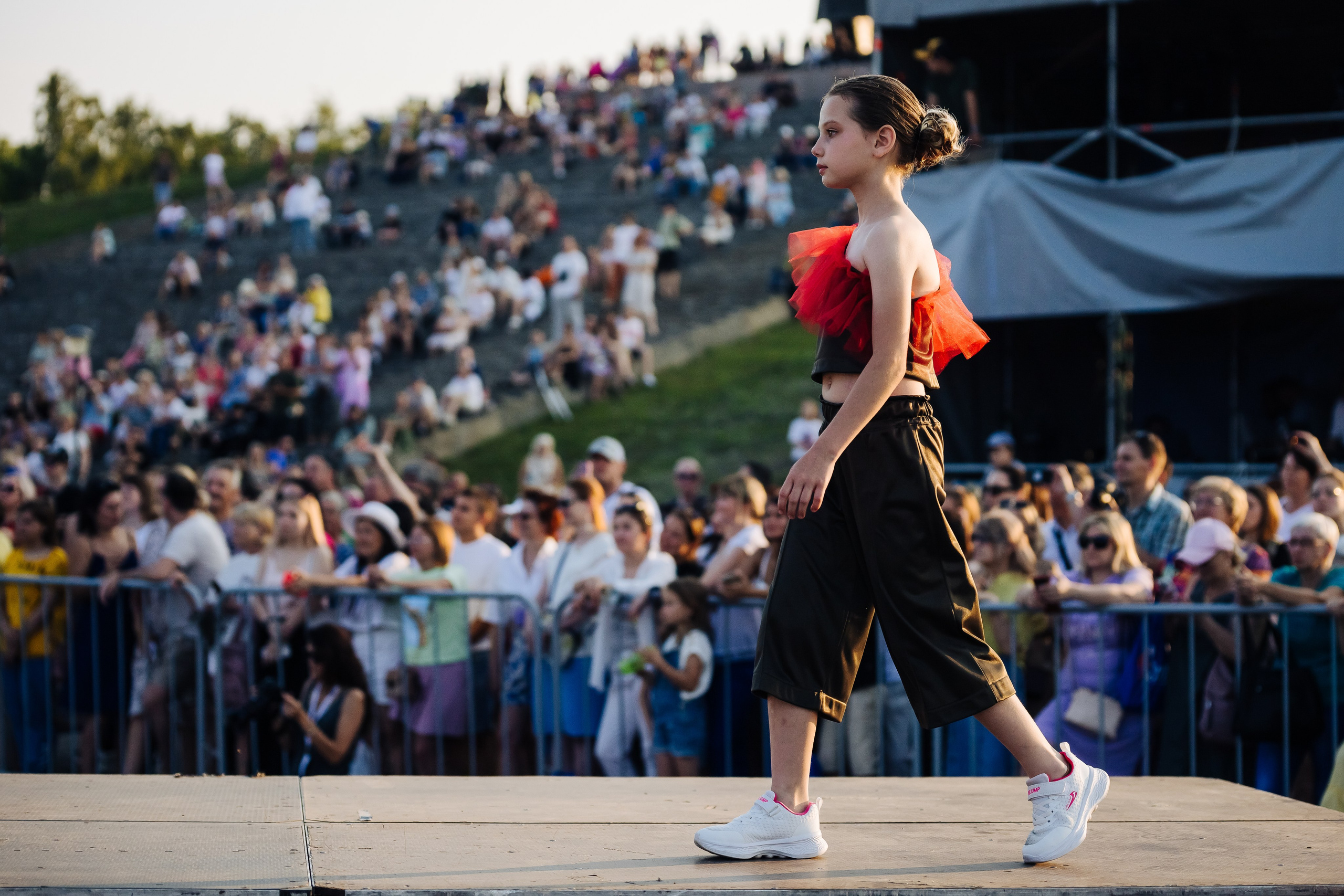 Международный фестиваль моды и музыки «Половодье» // 05.07.2024. Денис Прохоров Фотограф в г. Магнитогорск