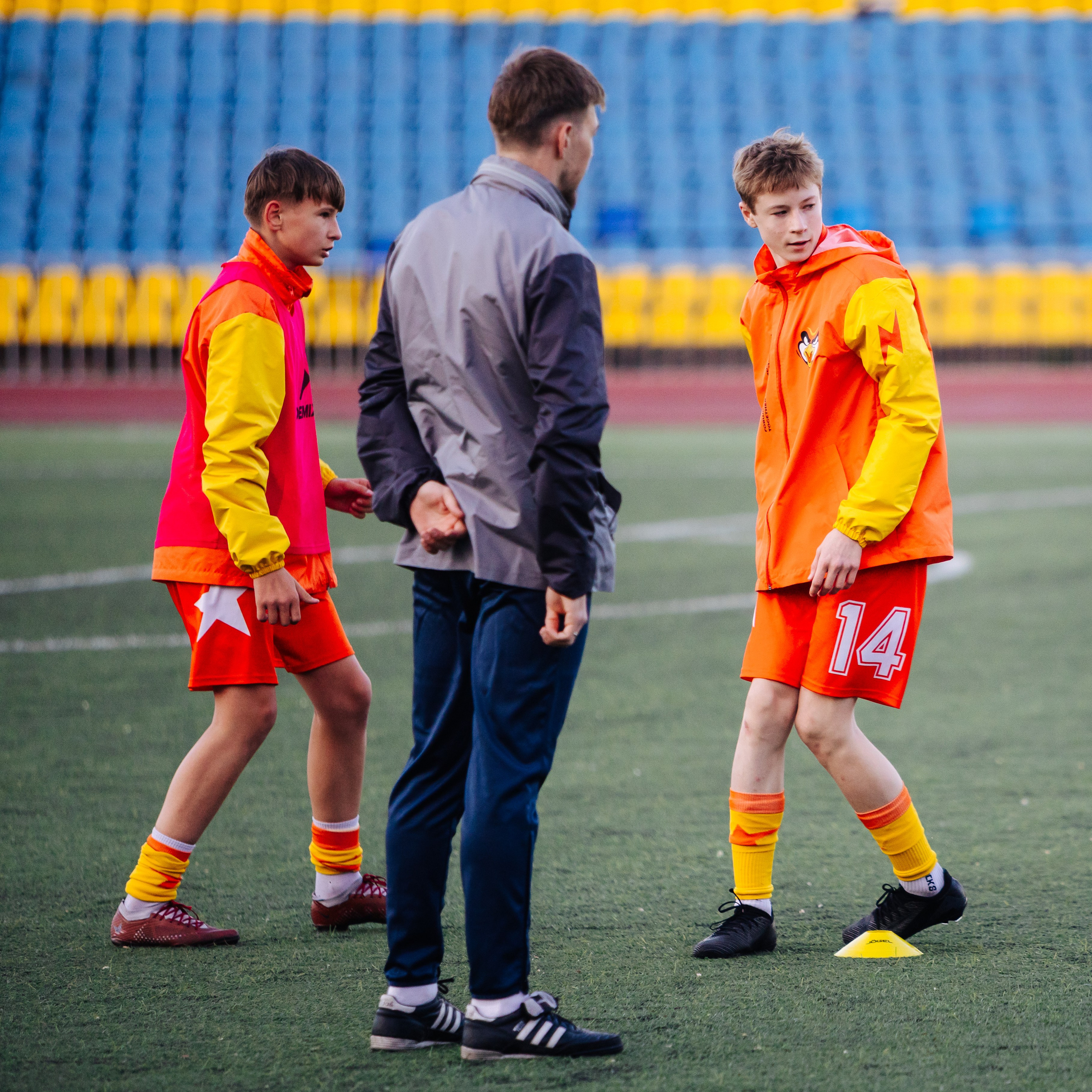 Тренировка ФК «Надеждик-Юниор» // 23.05.25. Денис Прохоров Фотограф в г. Магнитогорск