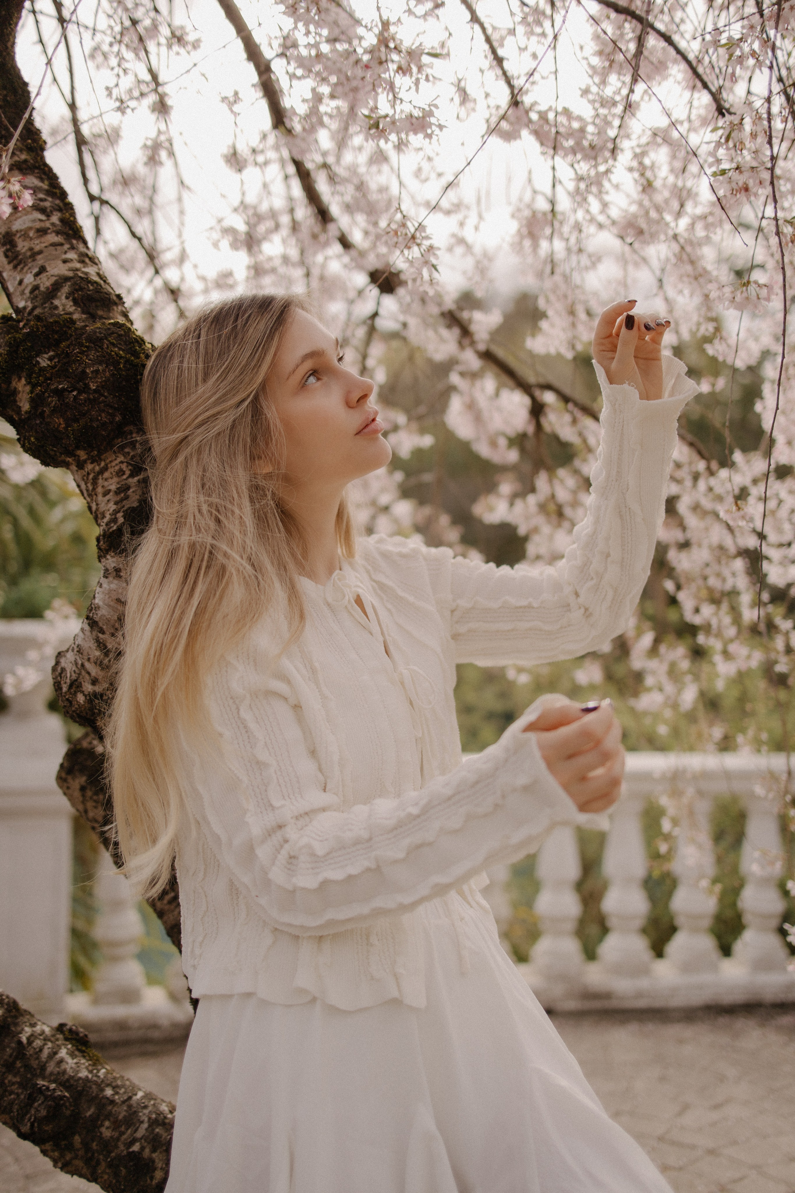 Света в сакуре. Фотограф Сочи Адлер Сириус Красная поляна Олеся Минив