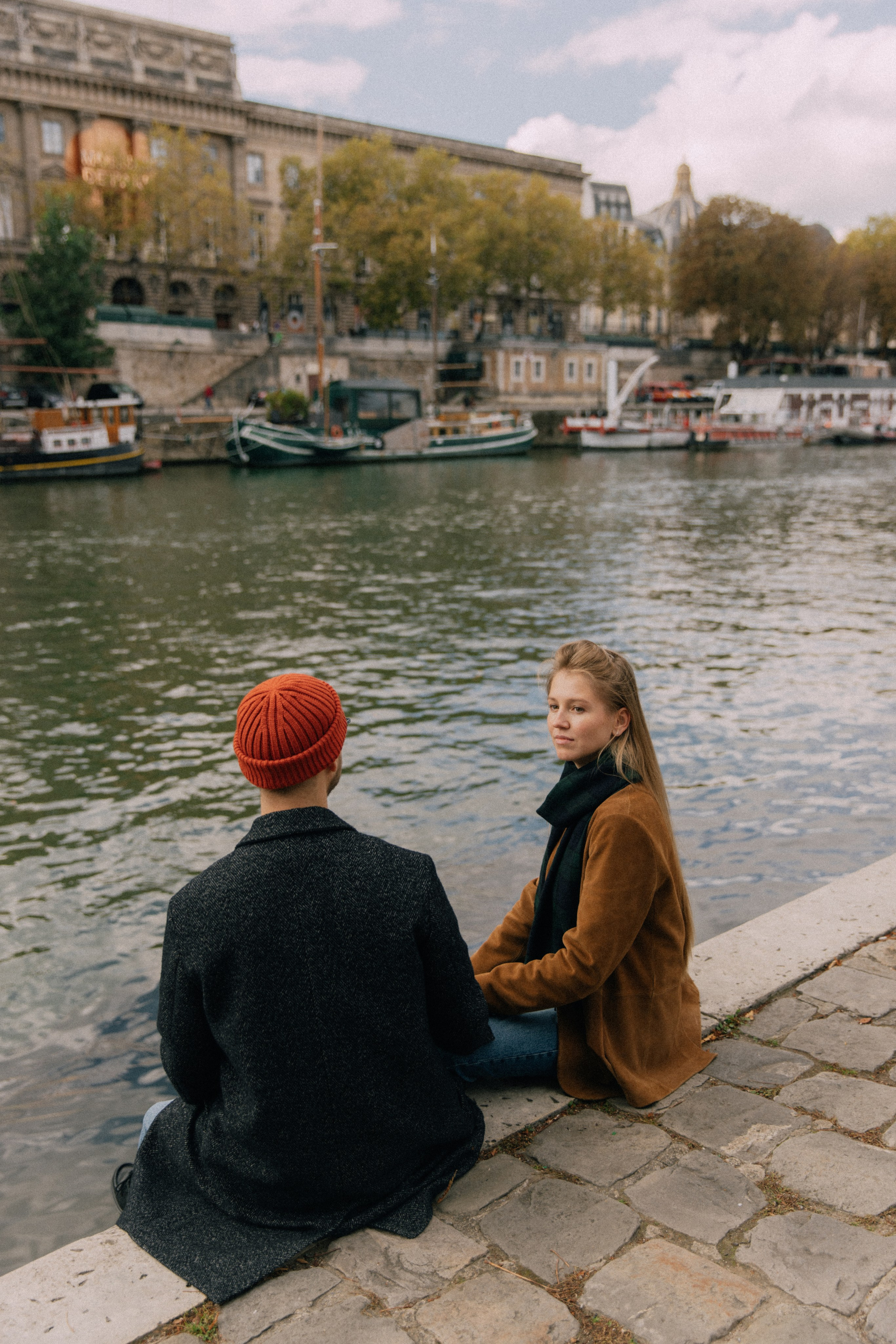 Love you a thousand times. Photographer in Paris