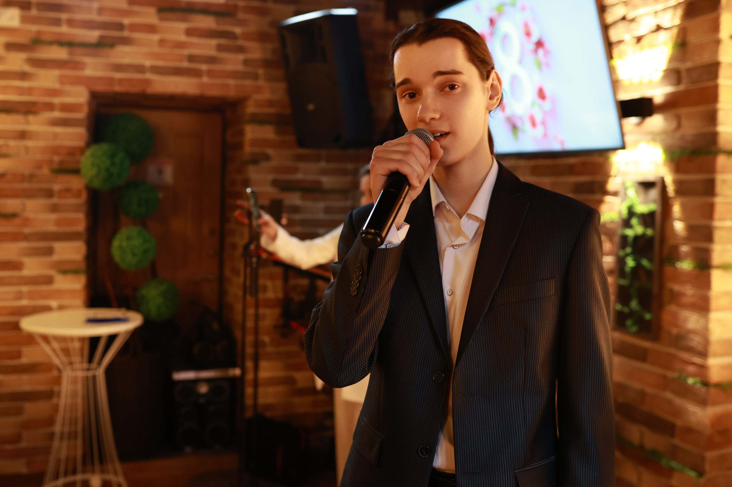 8 марта «Инжир». Andrey Pospelove. Фотограф в Саратове