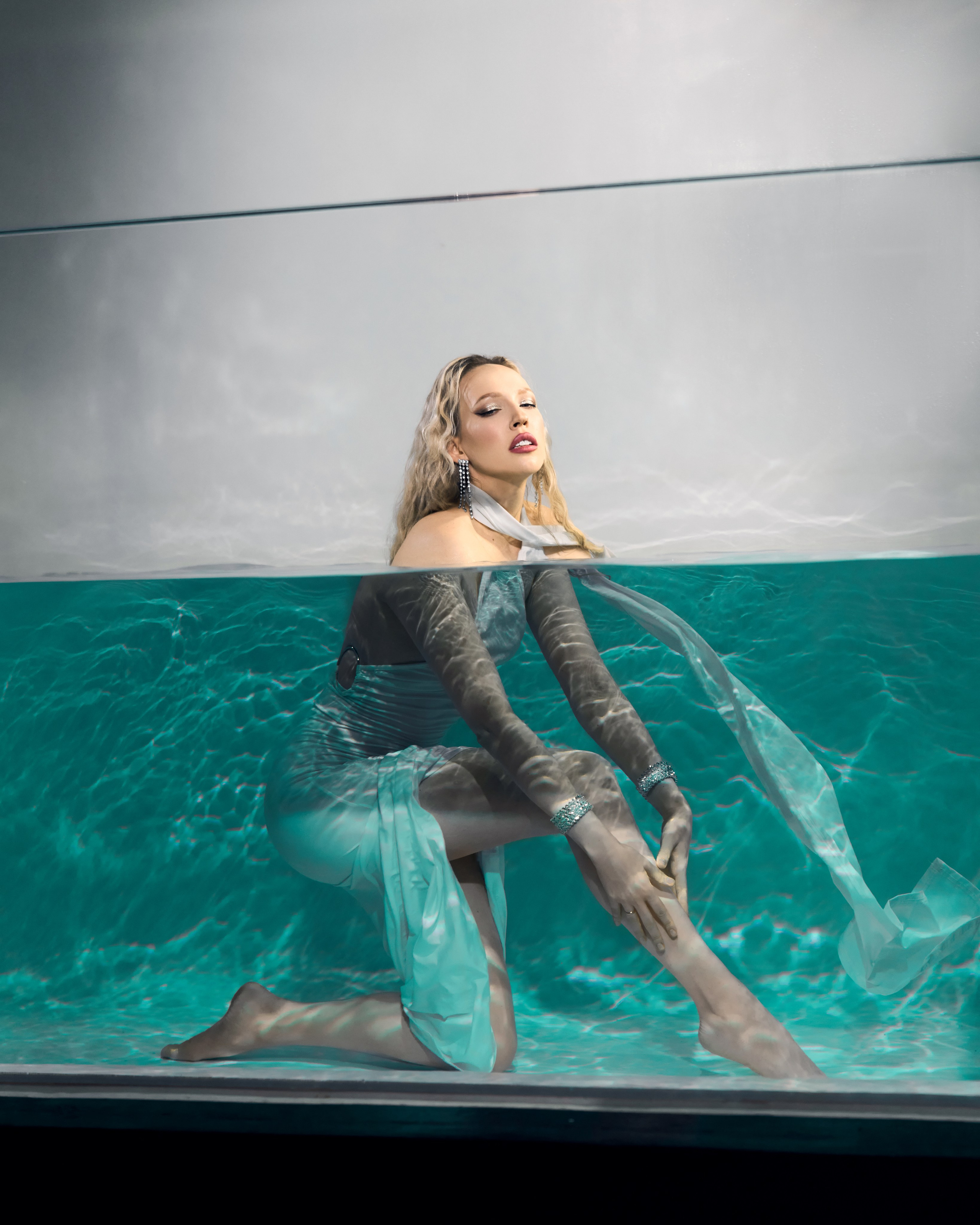 FASHION. Fashion & Boudoir photographer Diana Ageeva