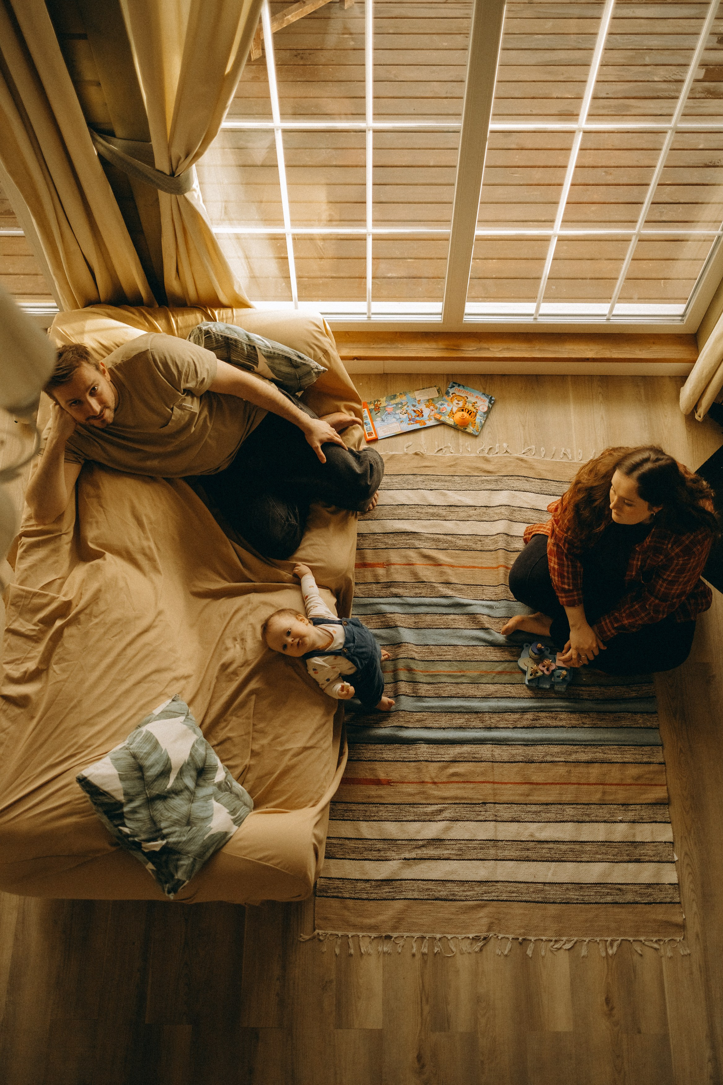 Катя, Антон, Таня, Бакс. Главная