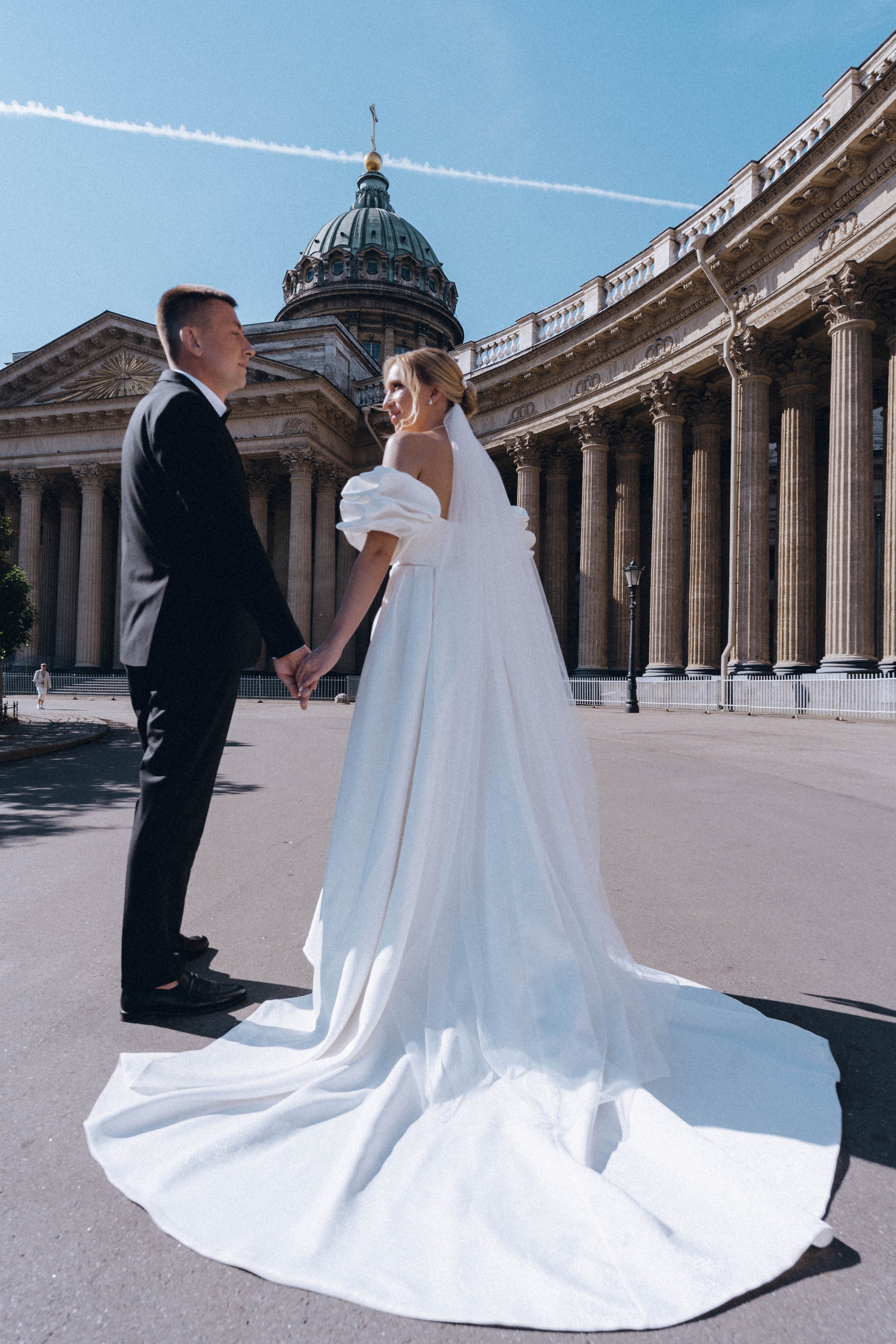 СВАДЕНБНАЯ СЬЕМКА НА КАТЕРЕ ПО КАНАЛАМ САНКТ-ПЕТЕРБУРГА И В АКВАТОРИИ НЕВЫ. Профессиональный фотограф, Санкт-Петербург — Виктория Богомолова