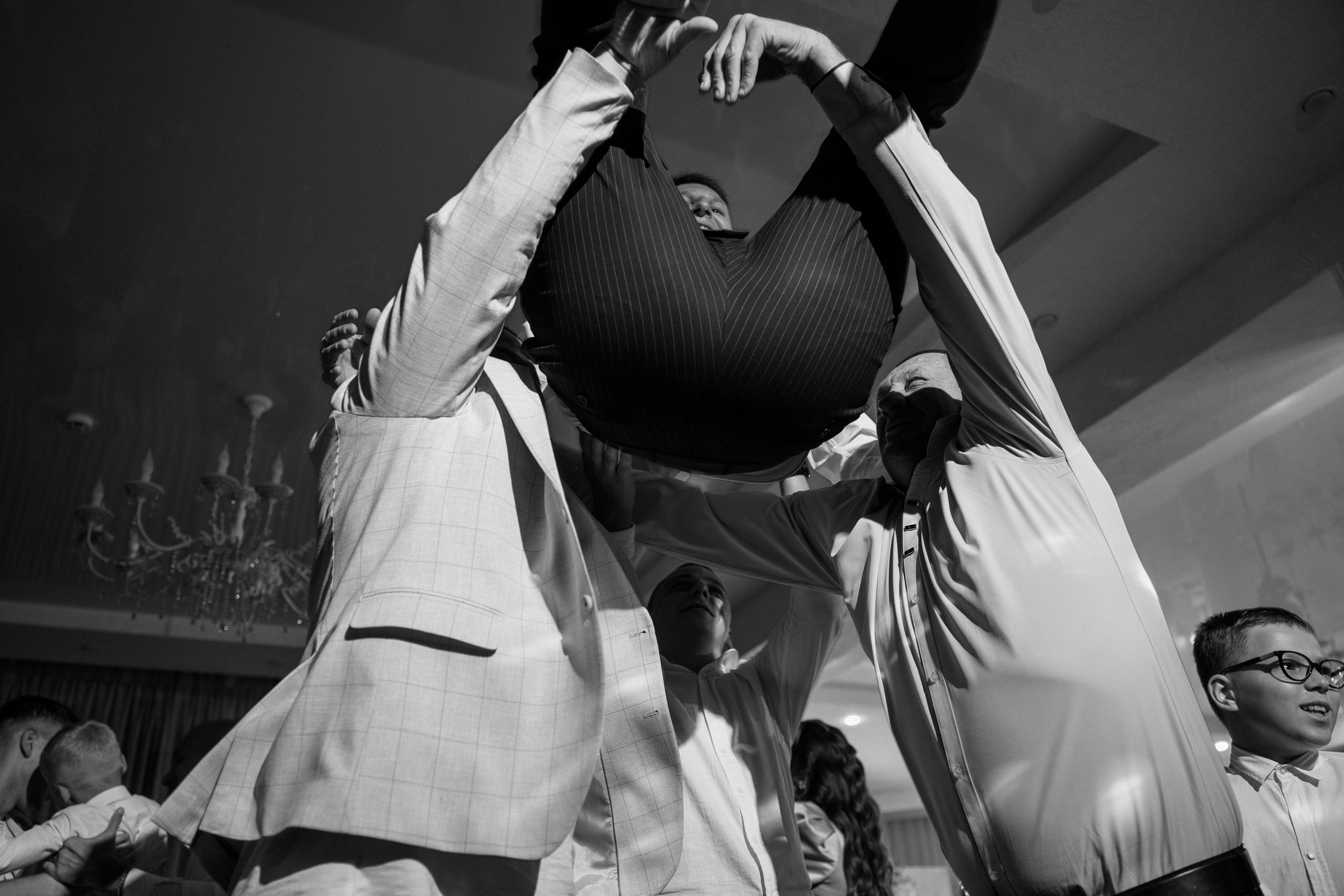 Roman + Angela. Фотограф/видеомейкер в Минске, Москве, Витебске, видеосьемка