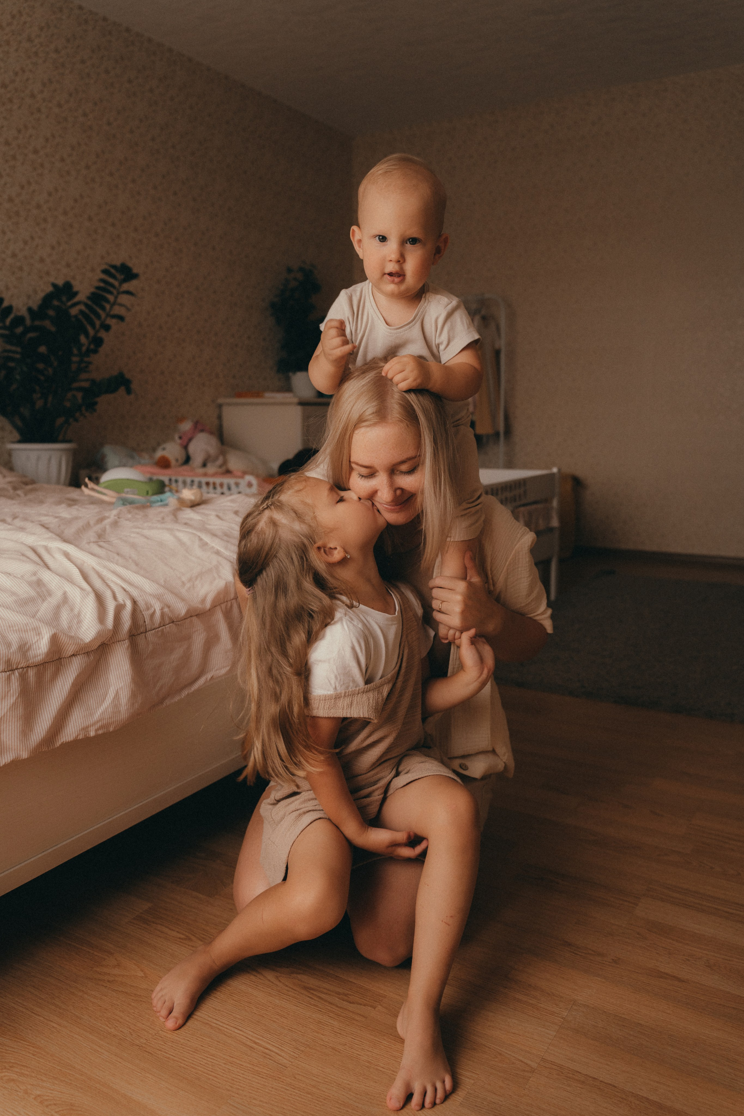 Настя, Саша и Гриша. Семейный фотограф • Домашние съемки в Нижнем Новгороде