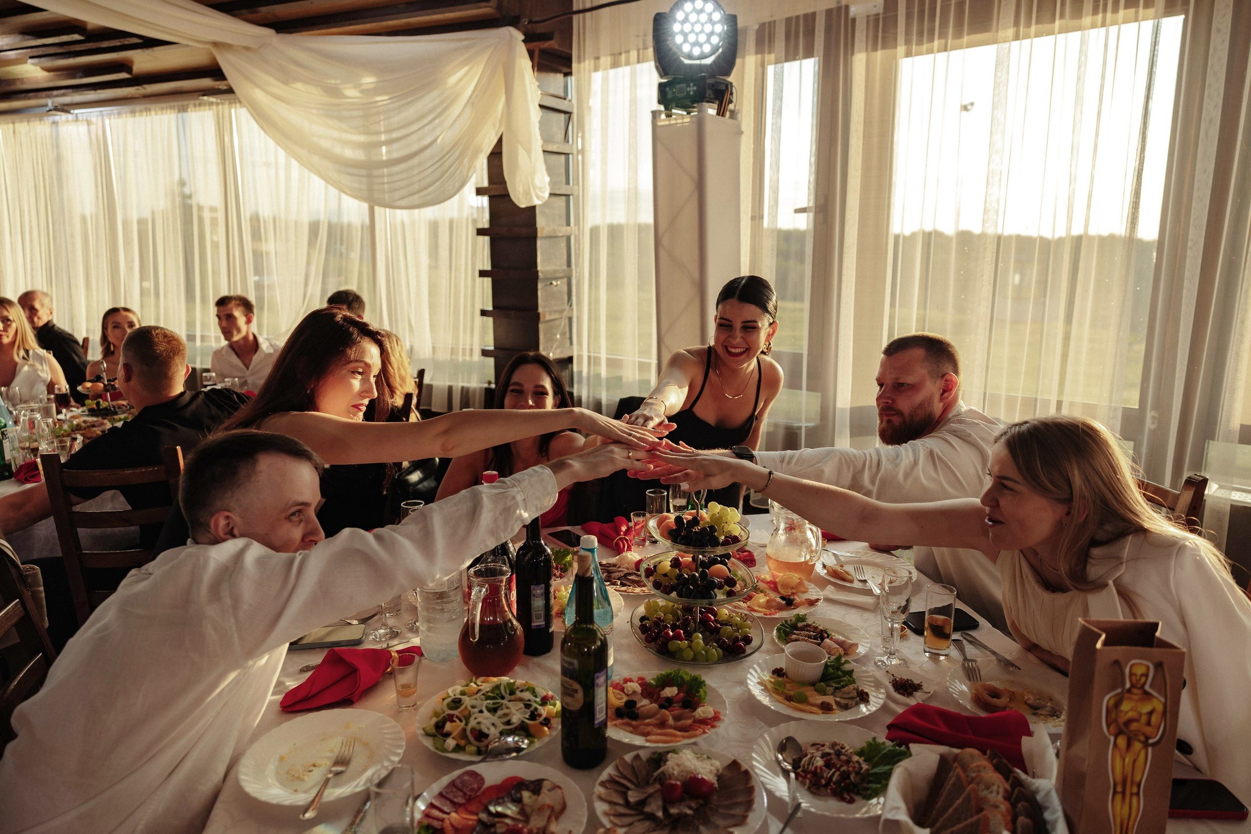Юбилей в лучах заката. Алексей Шаров — свадебный и репортажный фотограф в Нижнем Новгороде