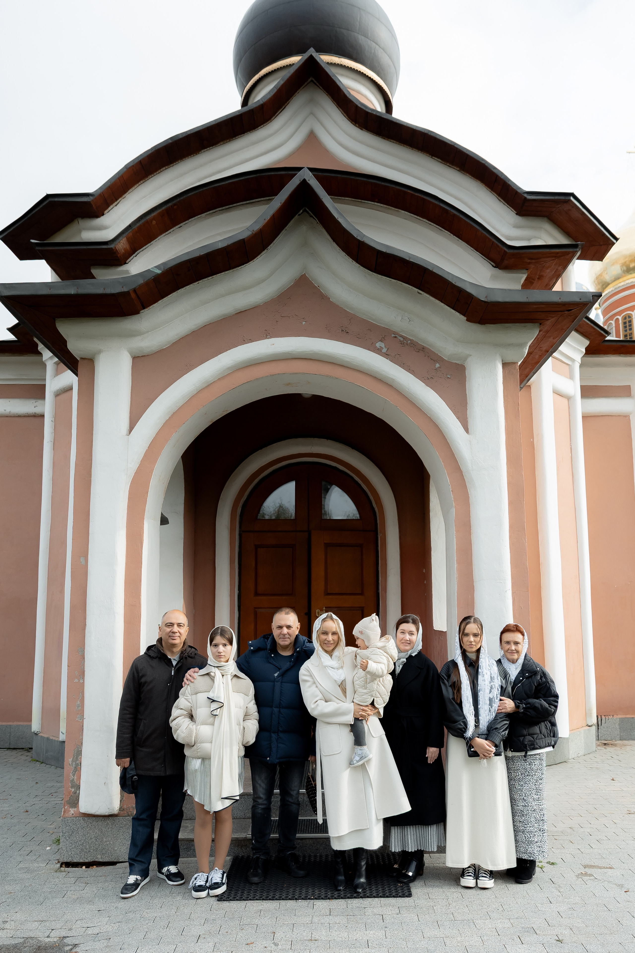 Таинство крещения Машеньки. Свадебный фотограф в Москве