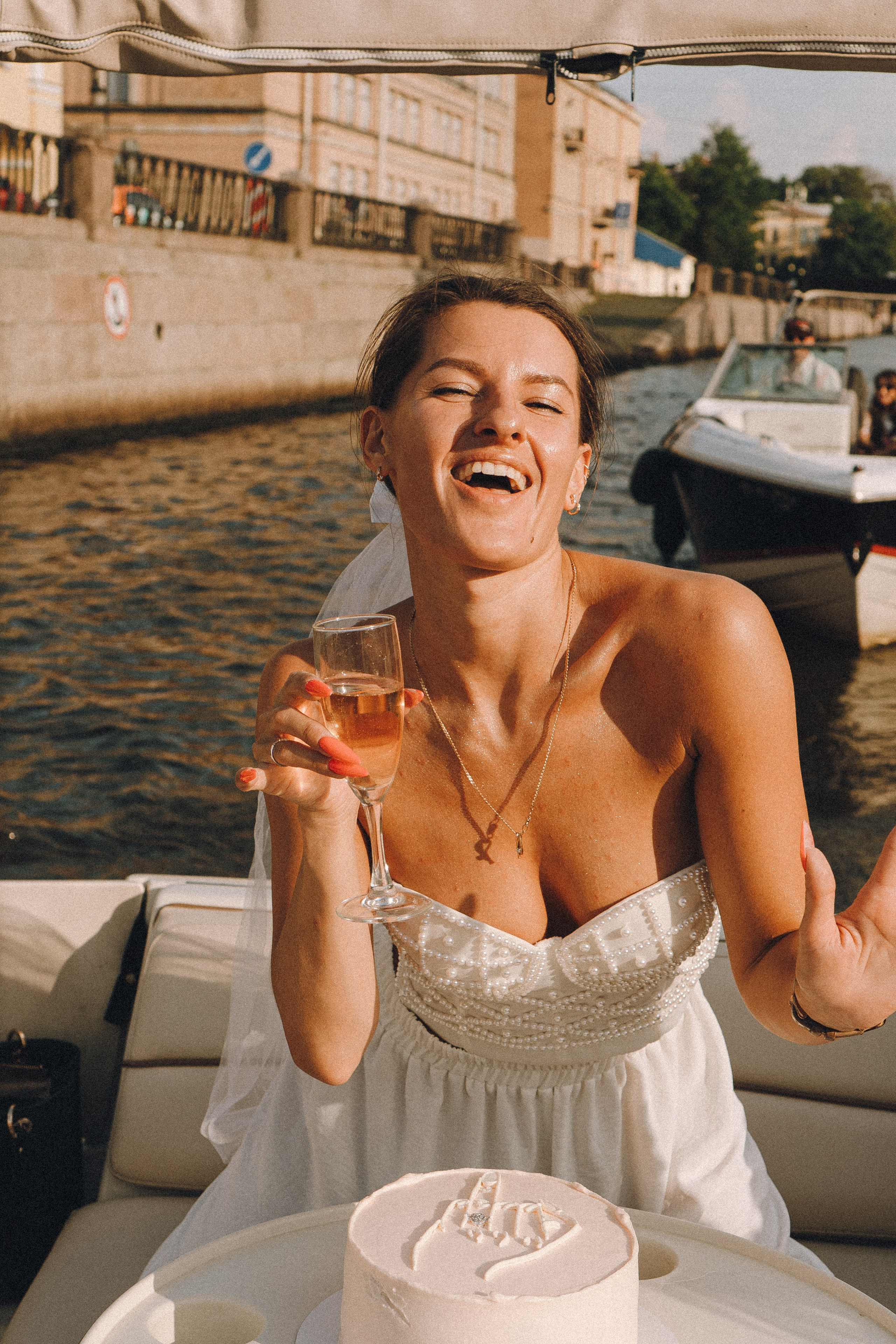 ДЕВИЧНИК НА КАТЕРЕ. Профессиональный фотограф, Санкт-Петербург — Виктория Богомолова