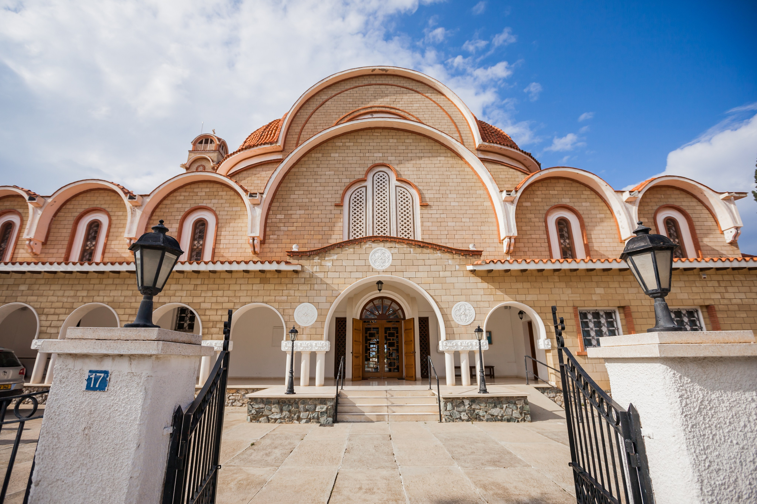 Крещение Марианны на Кипре. Семейный фотограф Николаева Ольга
