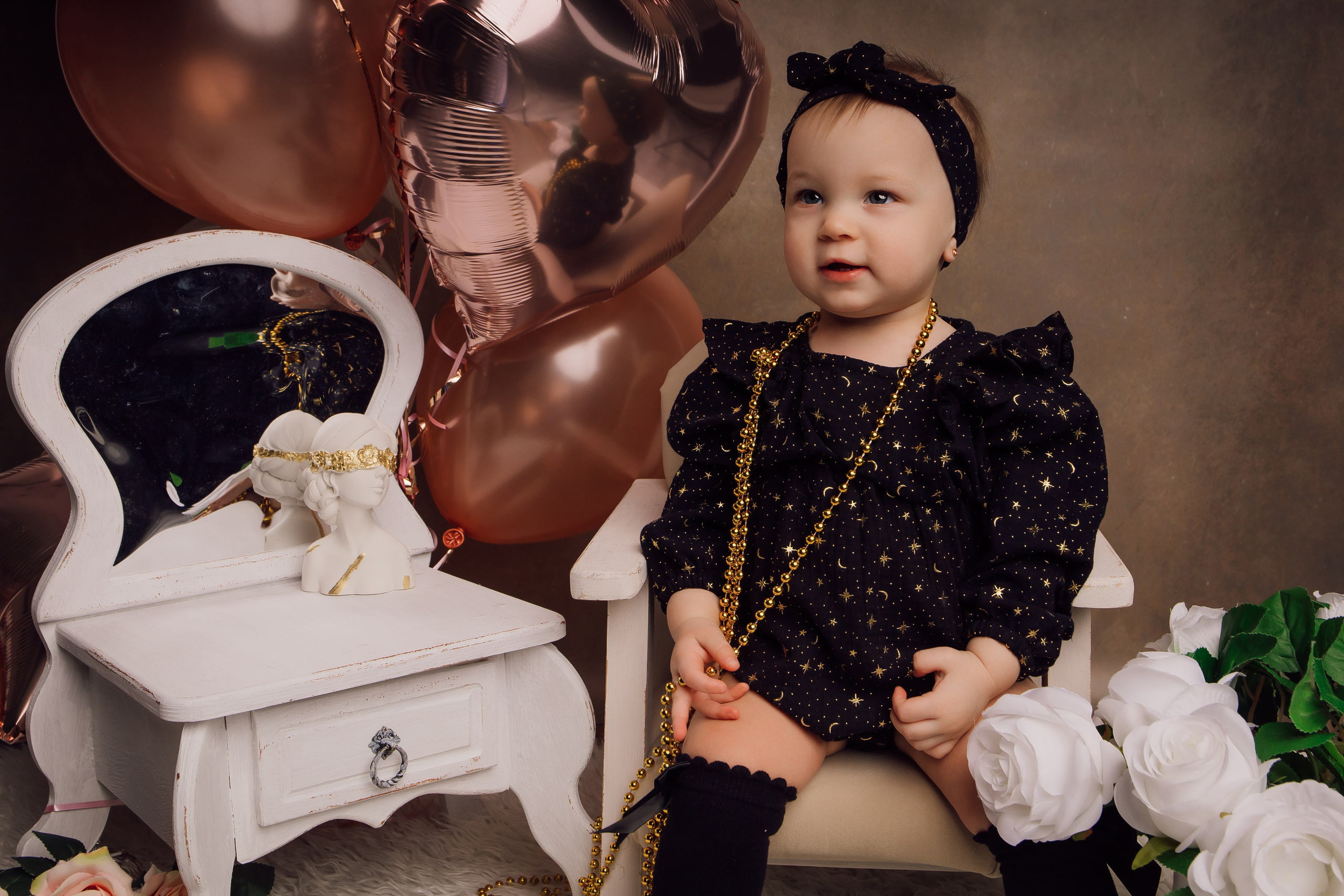 Кира 1 годик