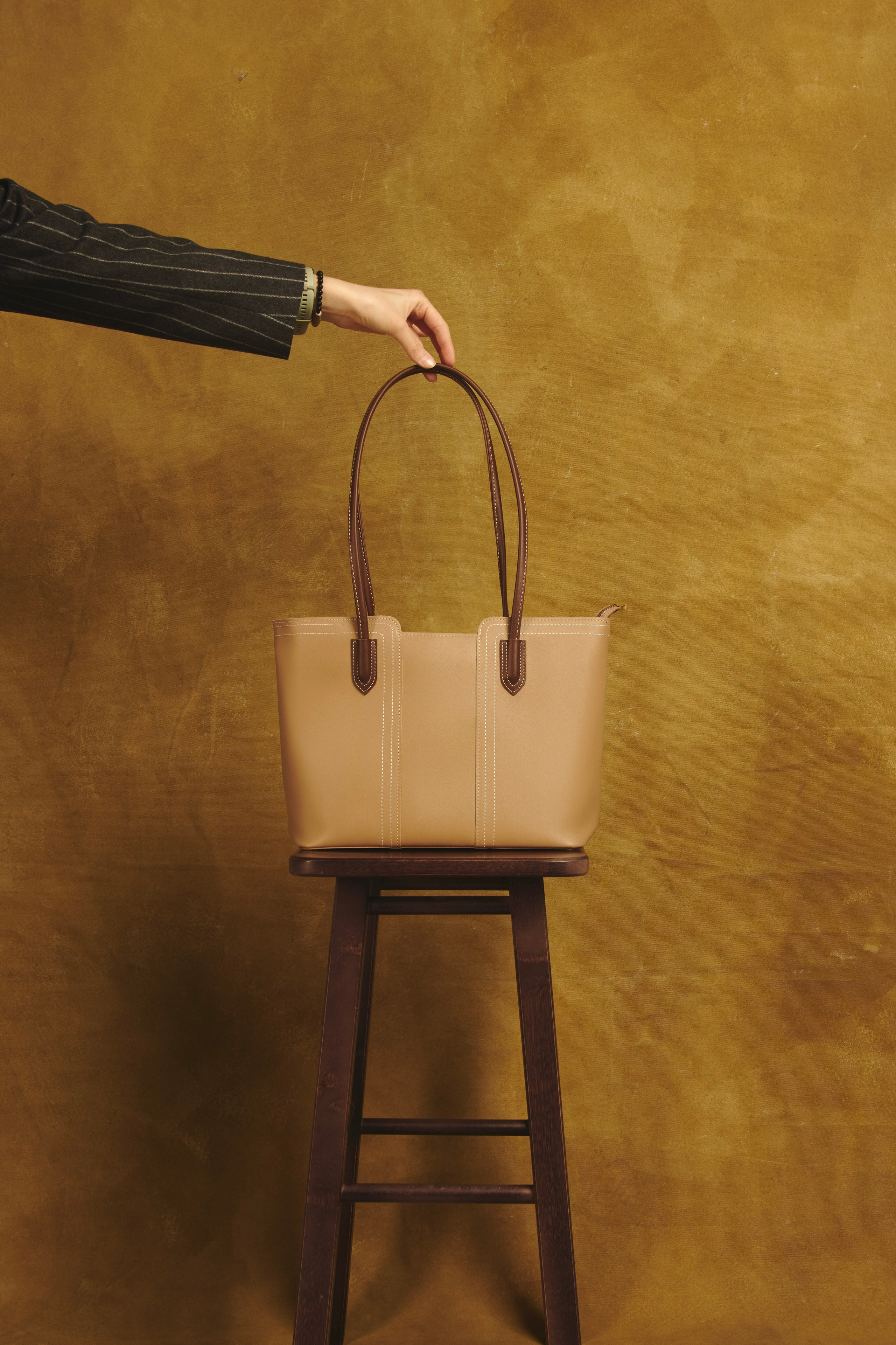 Bags. Fashion, portrait, personal photographer. Almaty, KZ