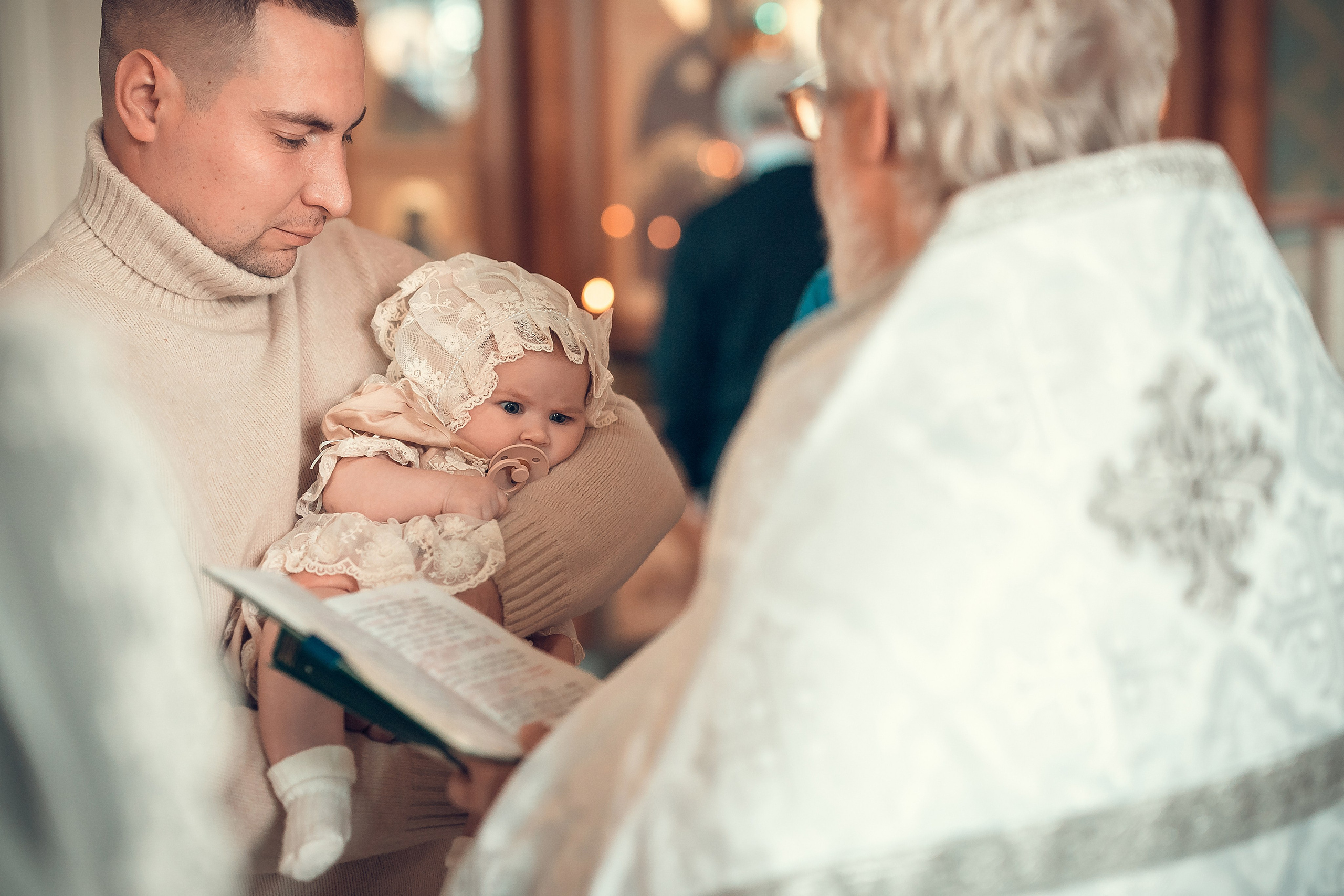 Таинство Крещения Красноярск. Фотограф на Крещение и Венчание в Красноярске Рамазанова Юлия