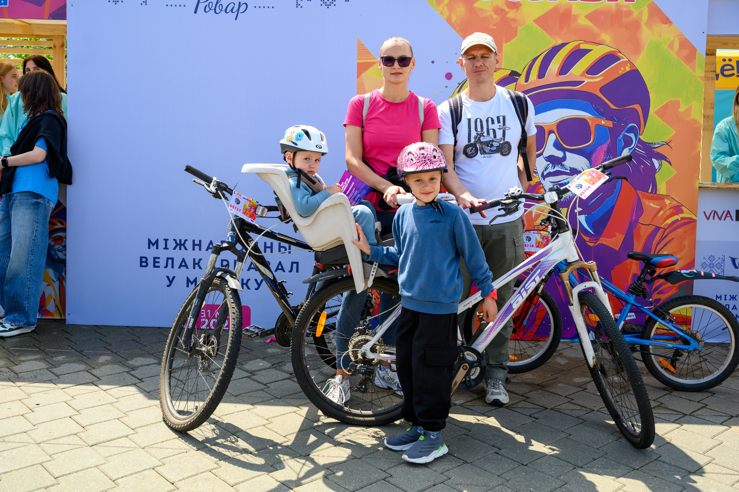 Репортажная съемка с открытия магазина. Фотоуслуги, услуги фотографа, фотографирование важных событий