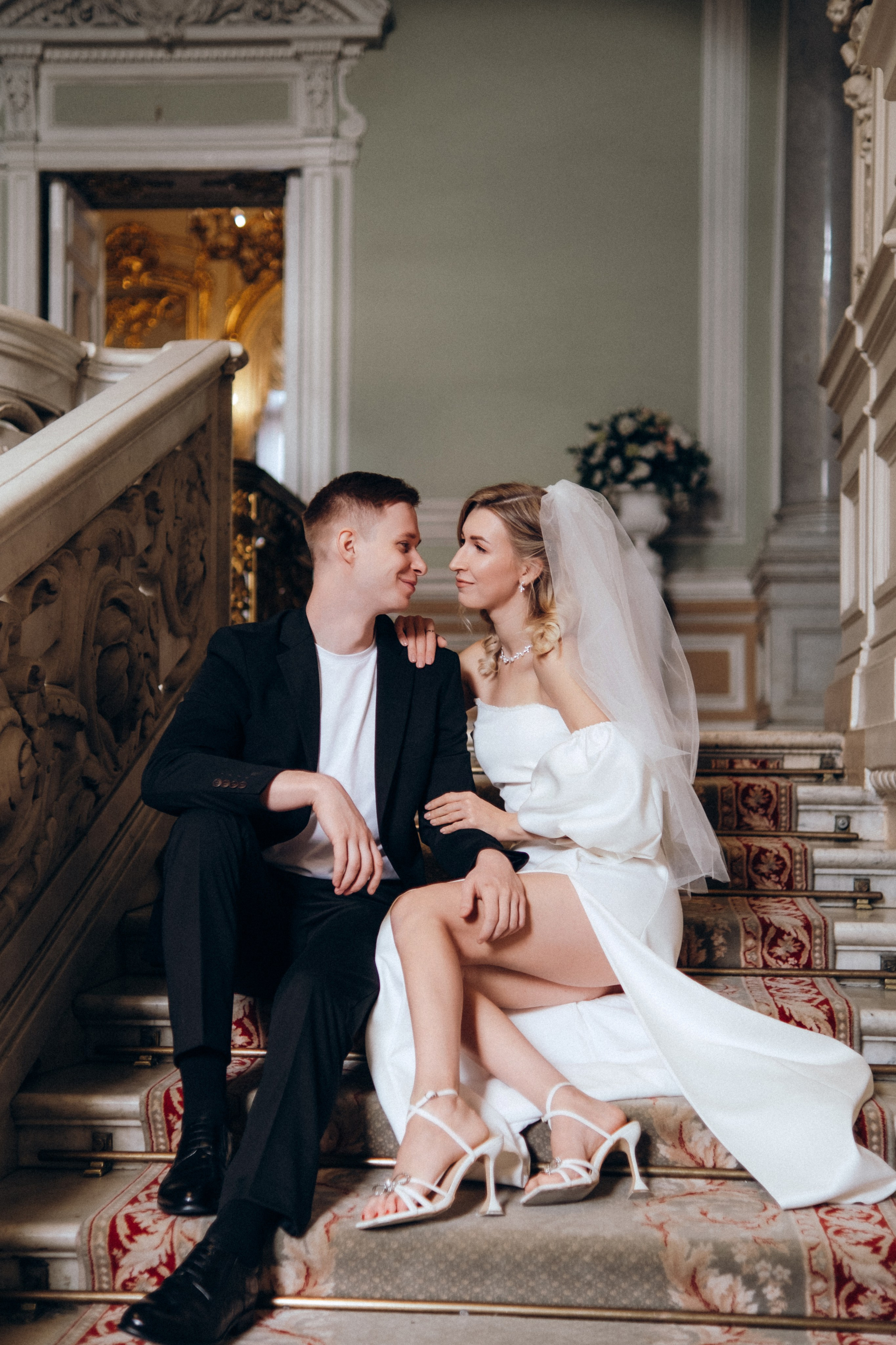 Дворец Бракосочетания № 1(дневная) +прогулка. Фотограф в Санкт-Петербурге Кристина Брянская