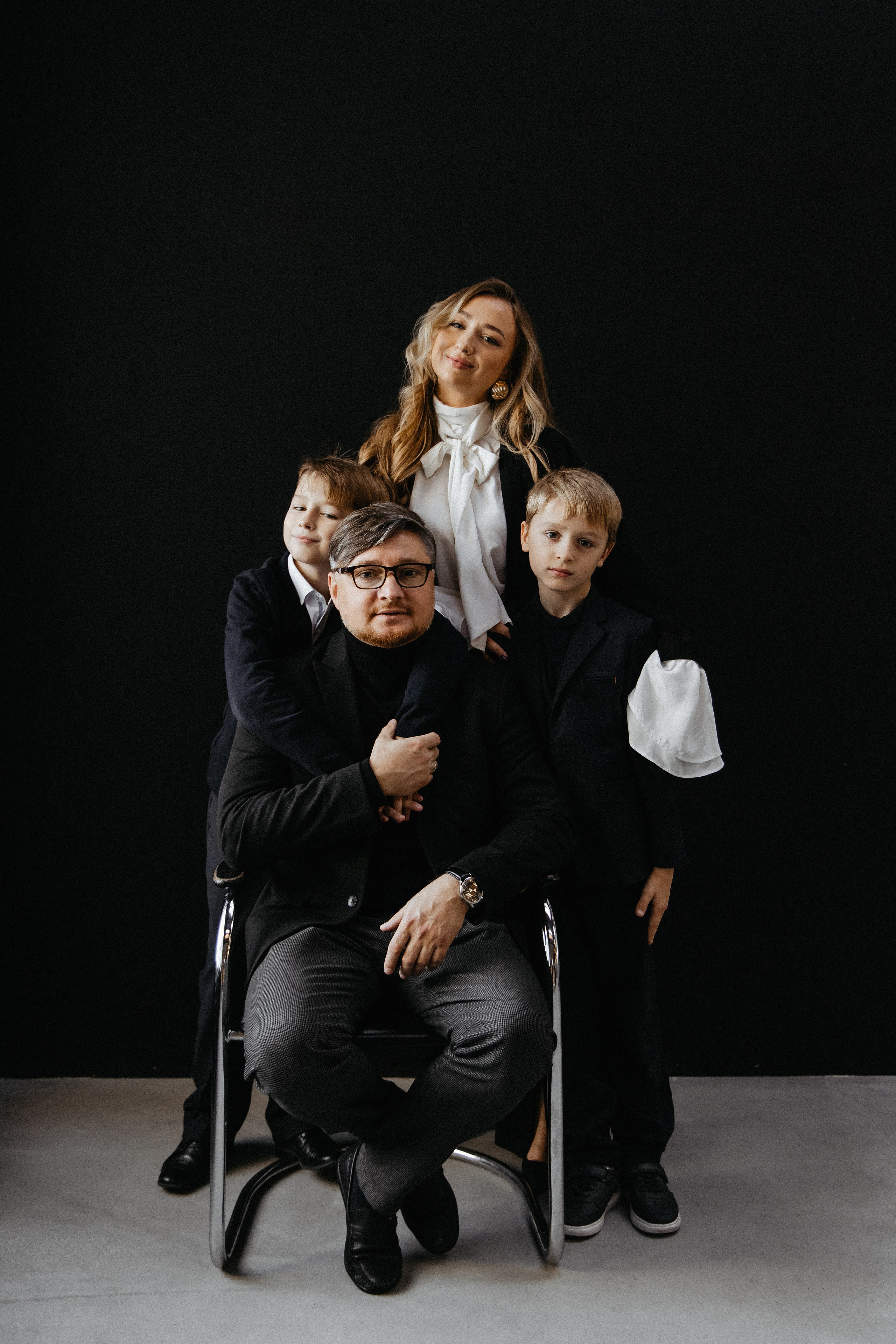 Семейная в студии. Свадебный фотограф Челябинск Зиненко Виктория