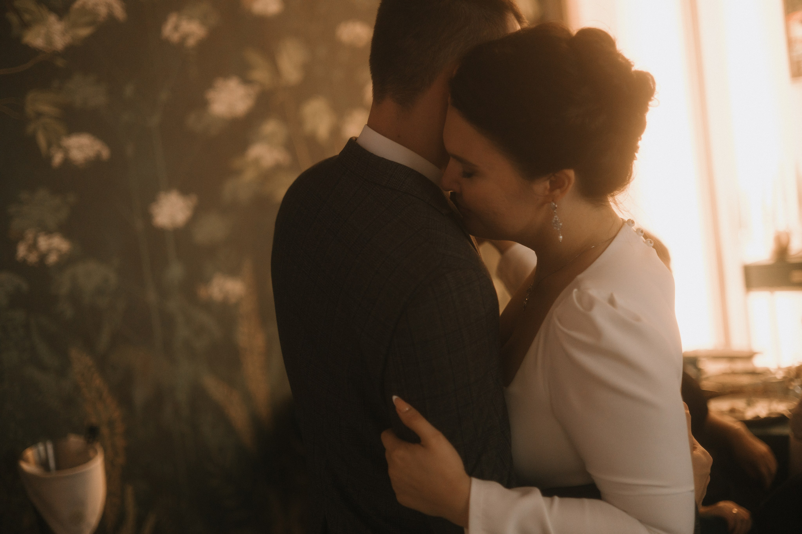 Ляпнул штампик меж листами…. Свадебный и семейный фотограф в Санкт-Петербурге и Москве